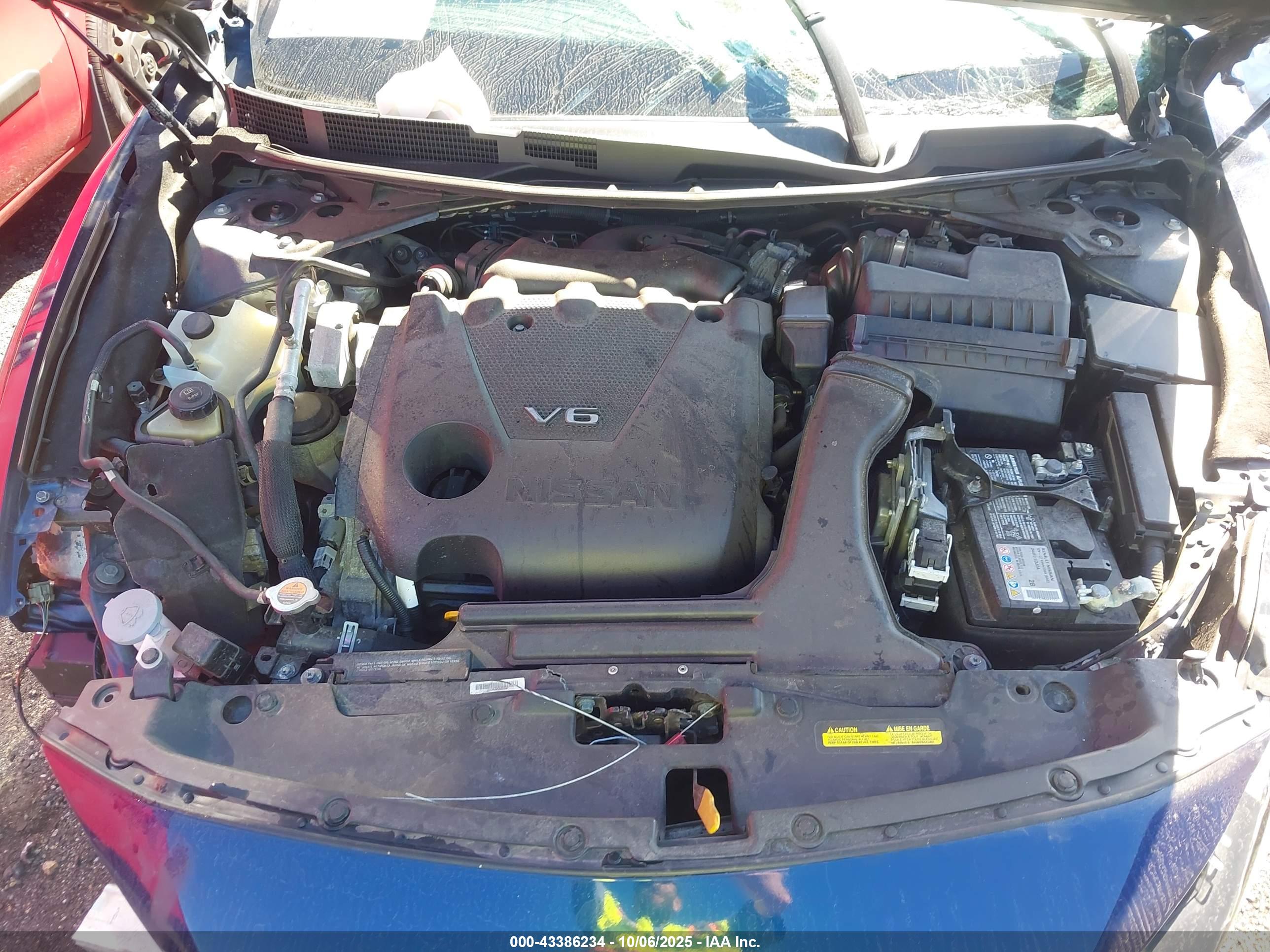 NISSAN MAXIMA image 10