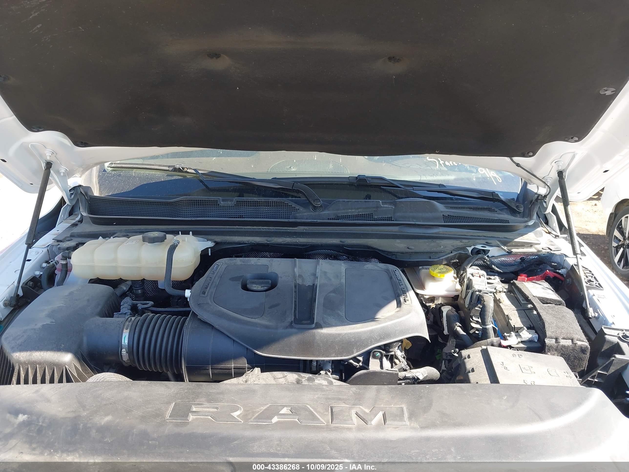 RAM 1500 image 10