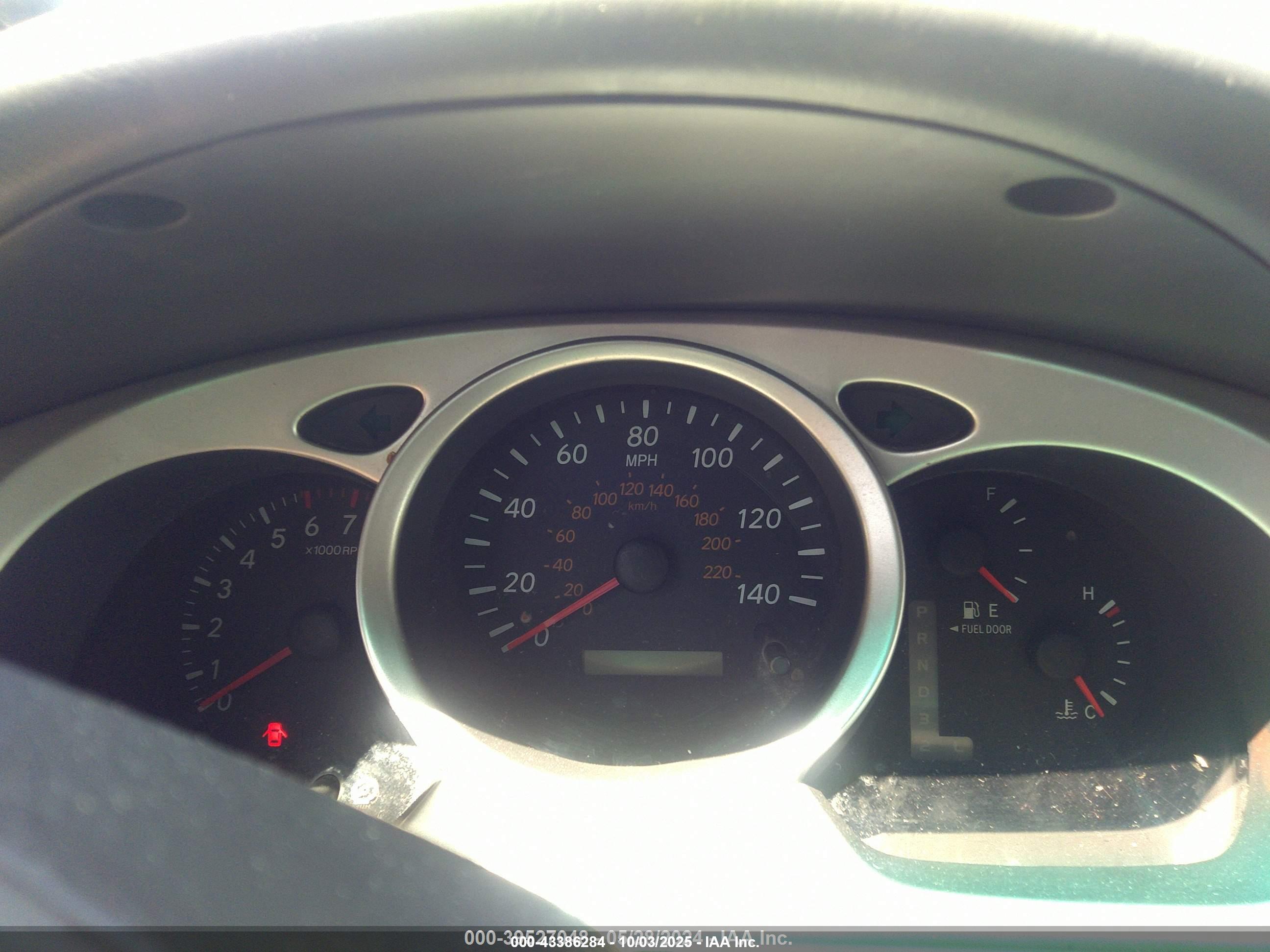TOYOTA HIGHLANDER image 7