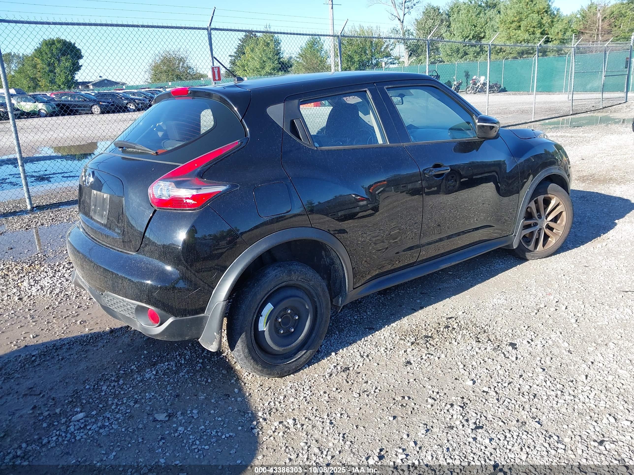 NISSAN JUKE image 4