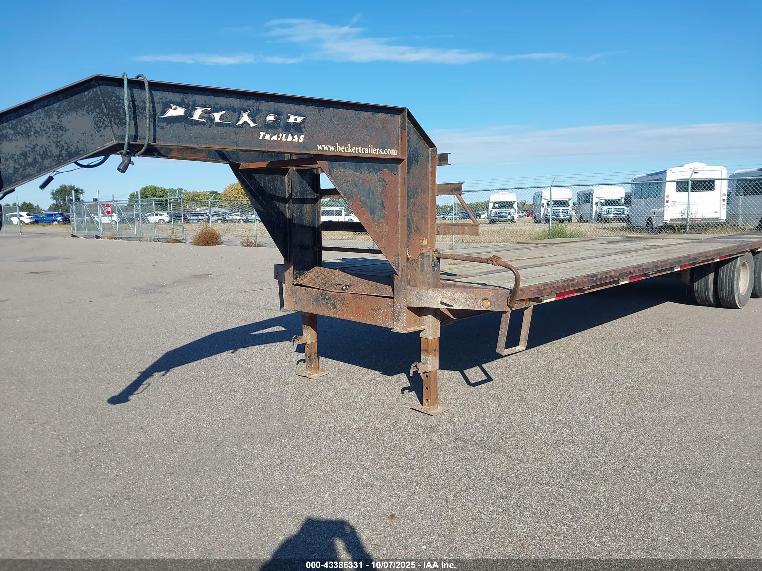 X-CEL 30' image 2