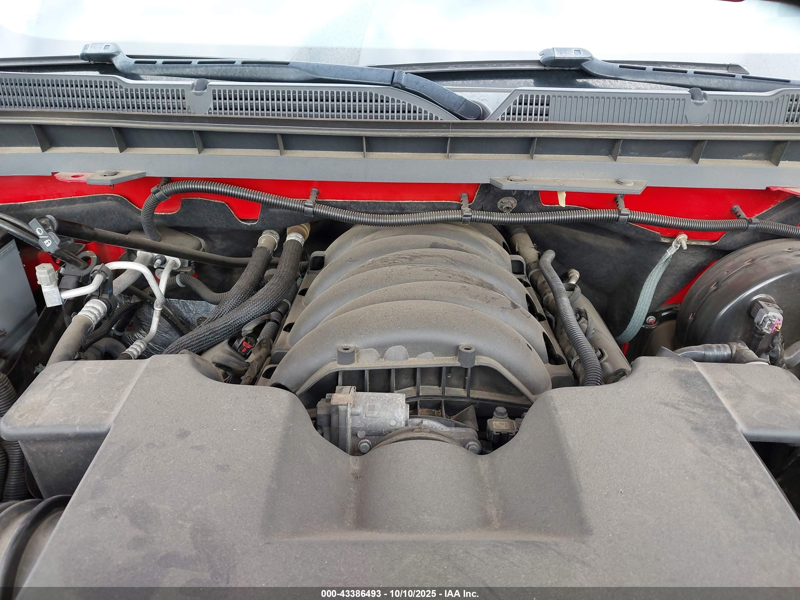 CHEVROLET SILVERADO image 10