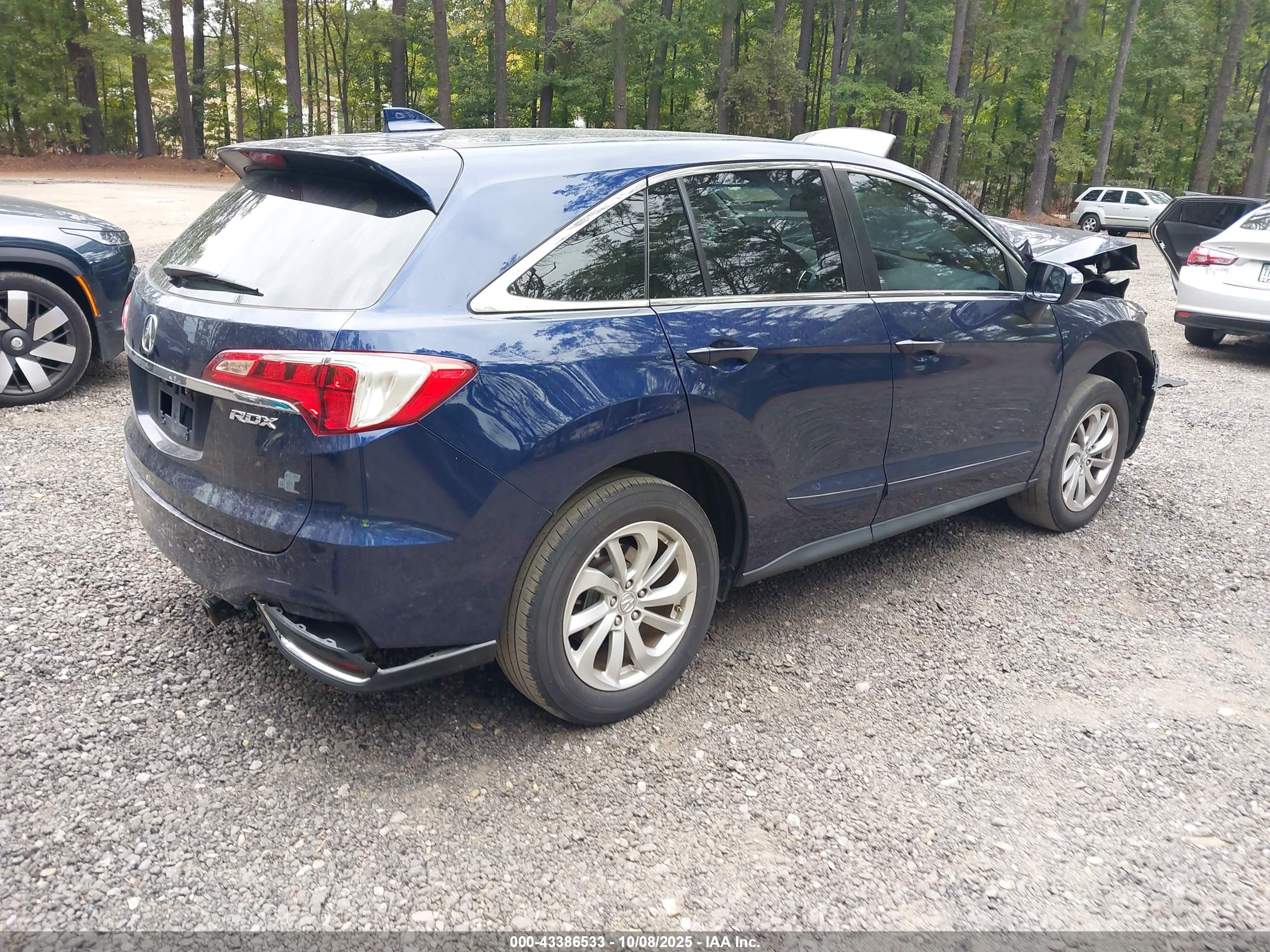 ACURA RDX image 4