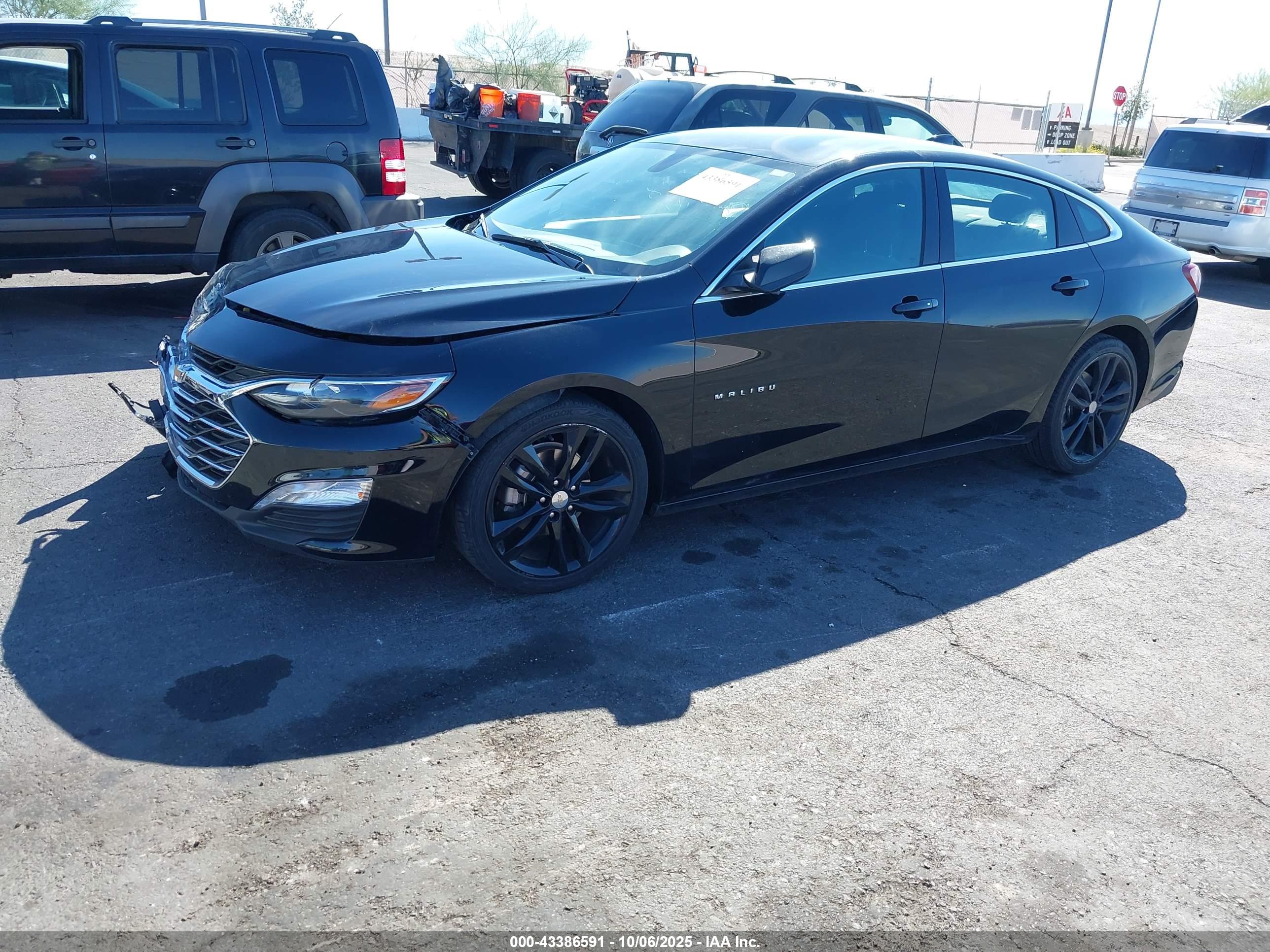 CHEVROLET MALIBU image 2