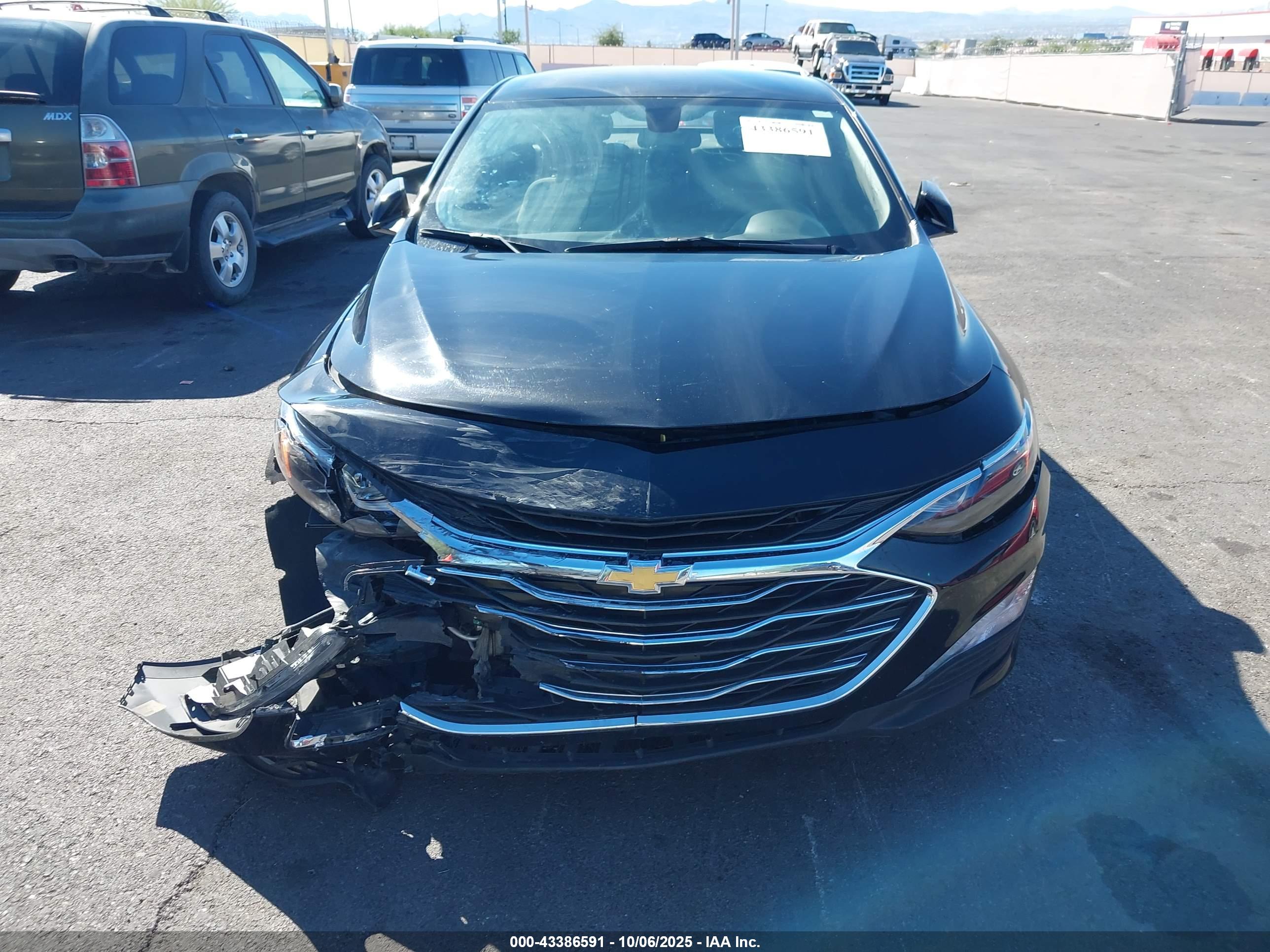 CHEVROLET MALIBU image 6