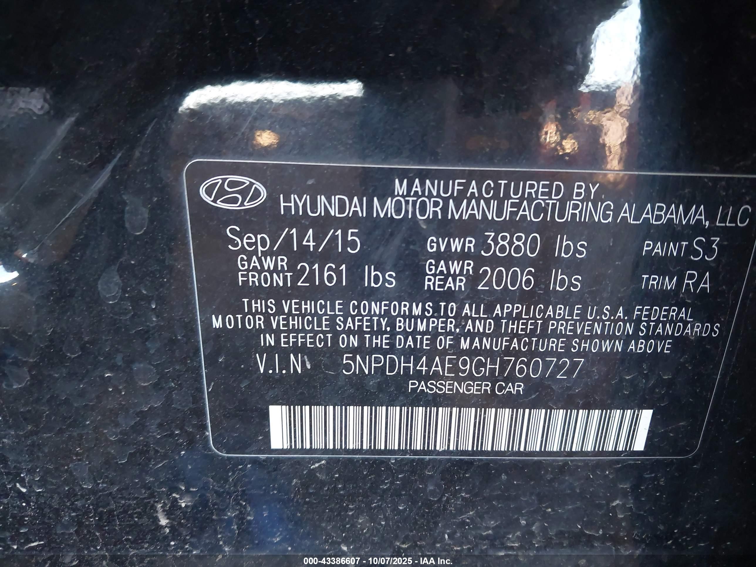 HYUNDAI ELANTRA image 9