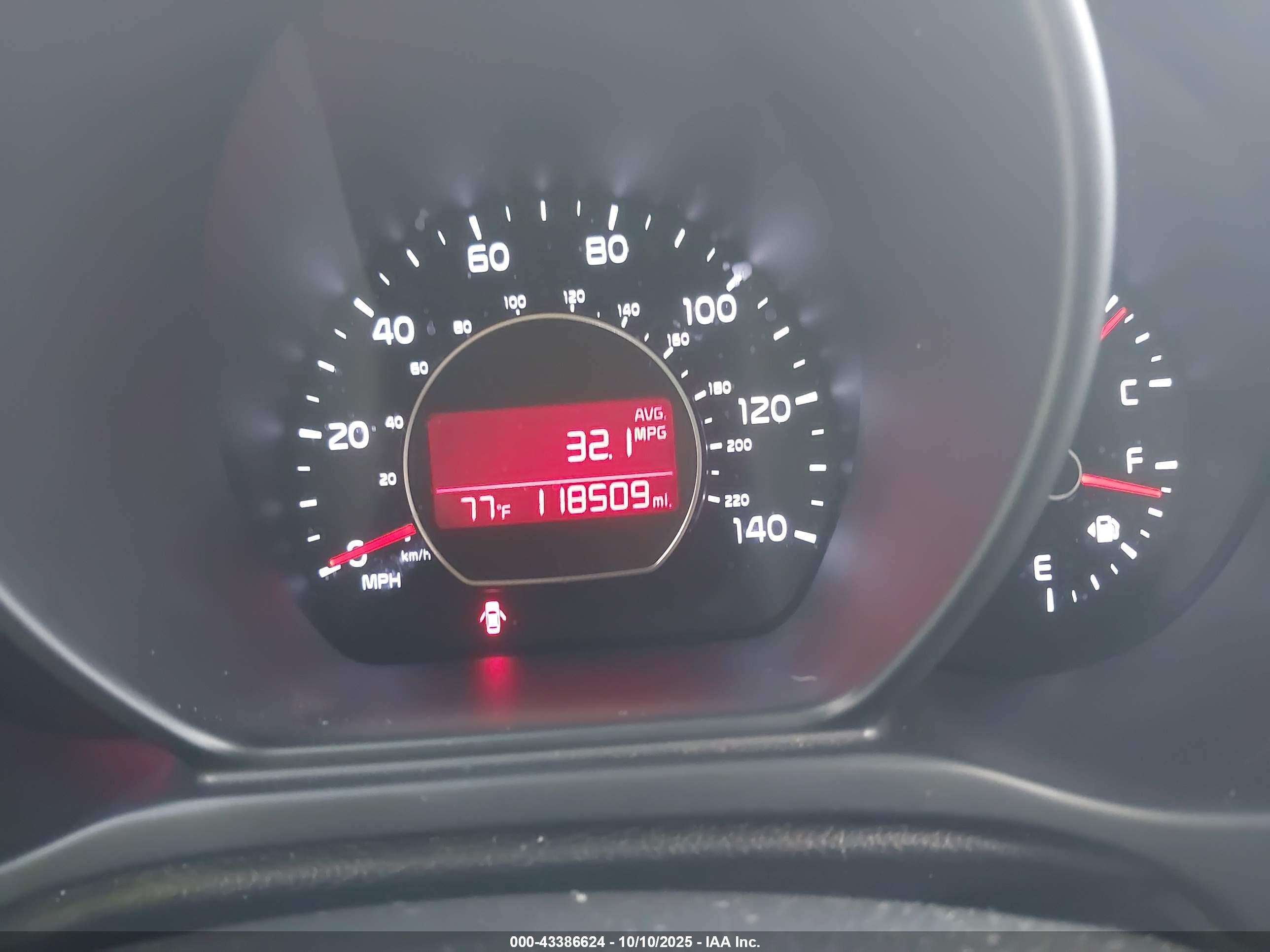 KIA SOUL image 7