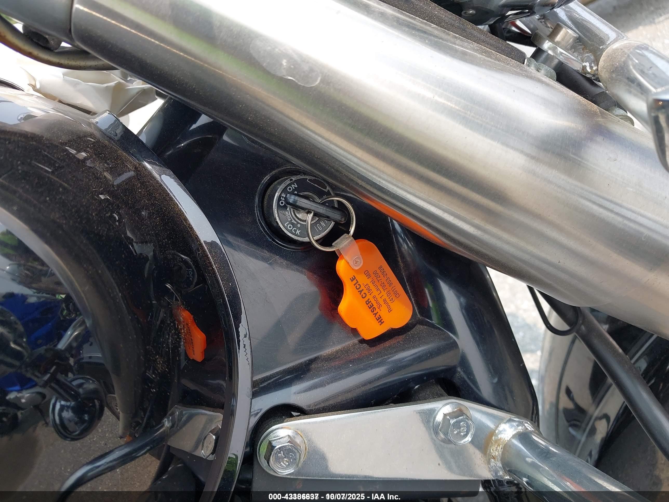 YAMAHA V image 11