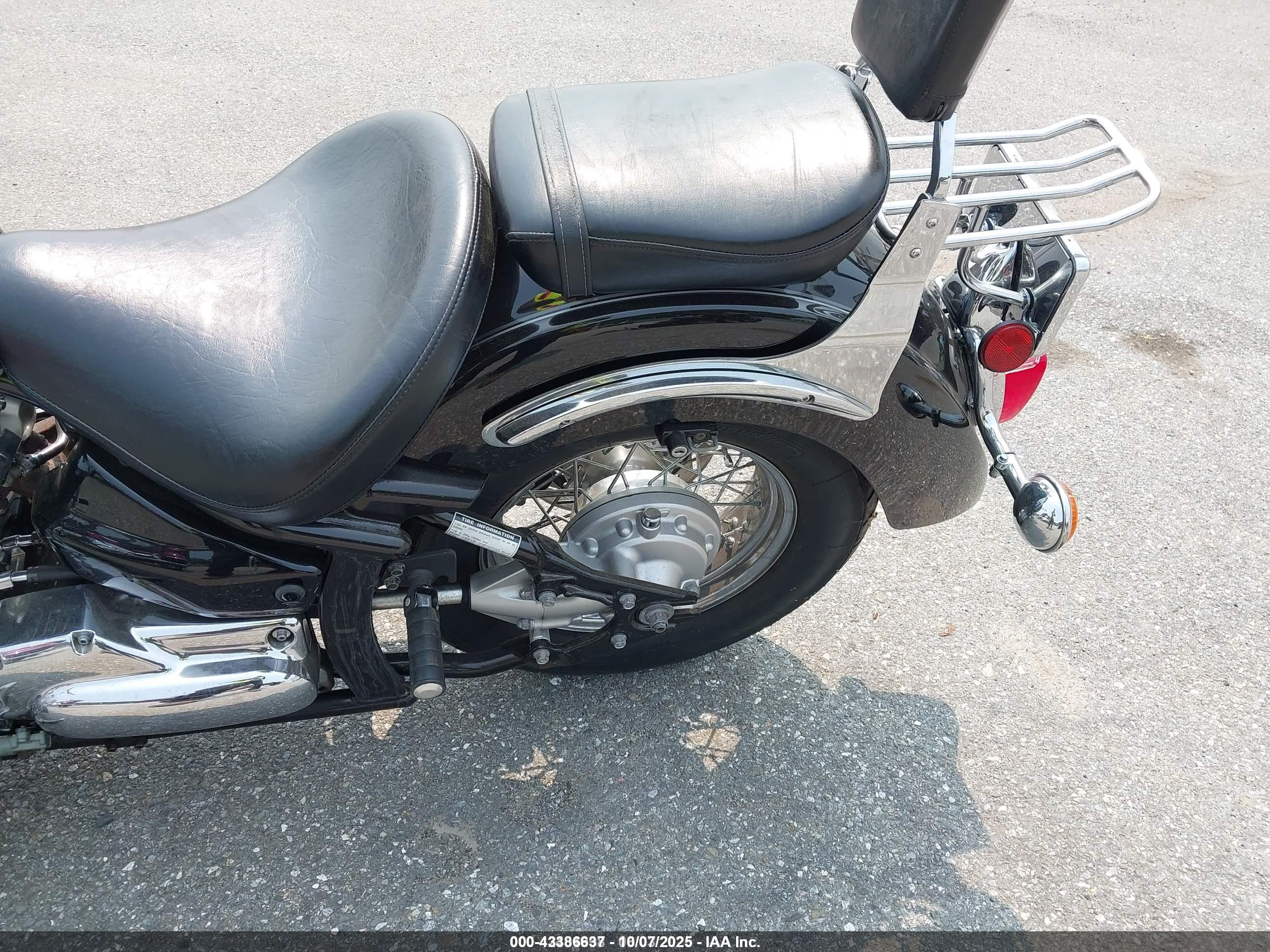 YAMAHA V image 6