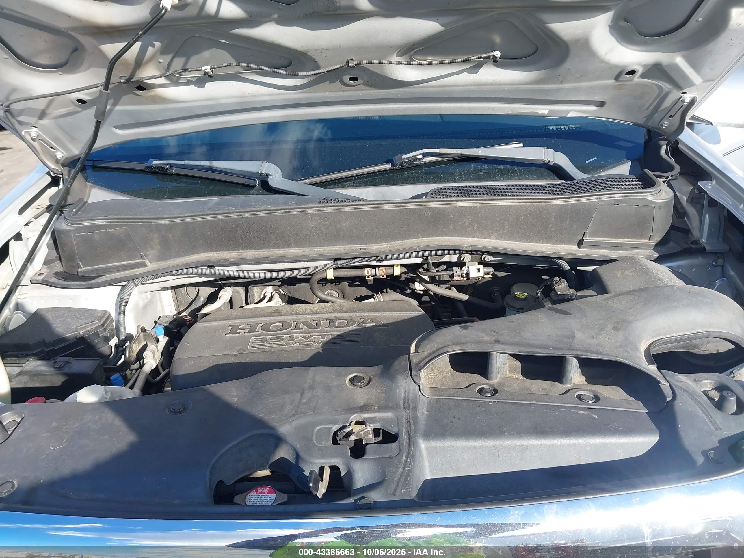 HONDA PILOT image 10