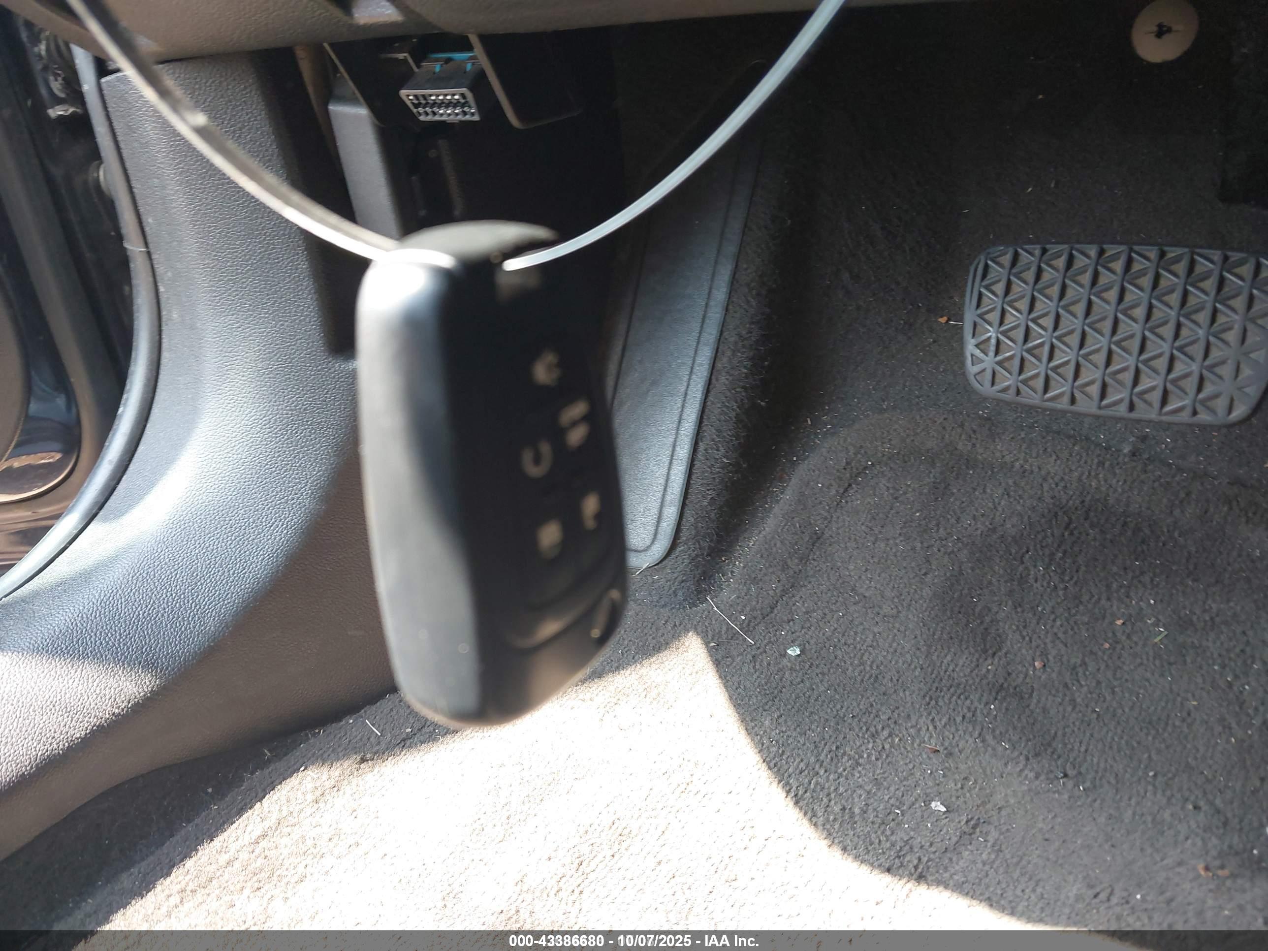 CHEVROLET CRUZE image 11
