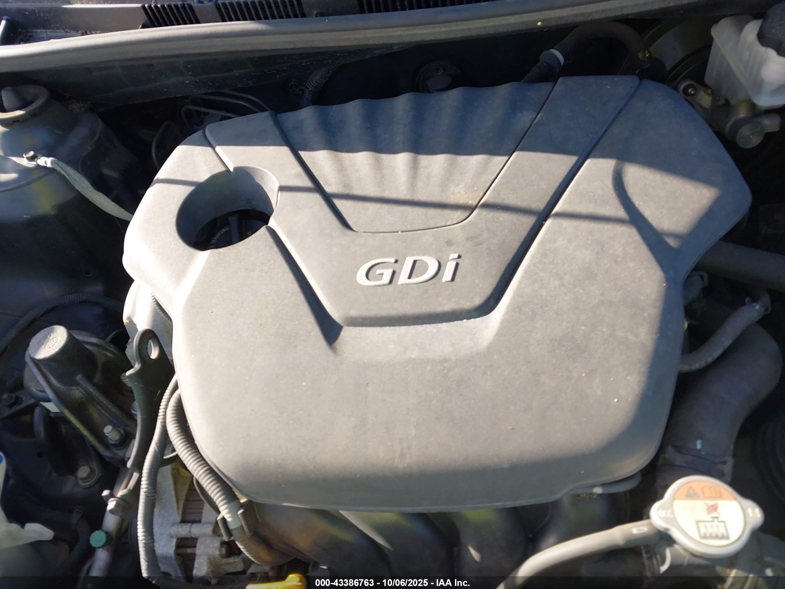 HYUNDAI ACCENT image 10