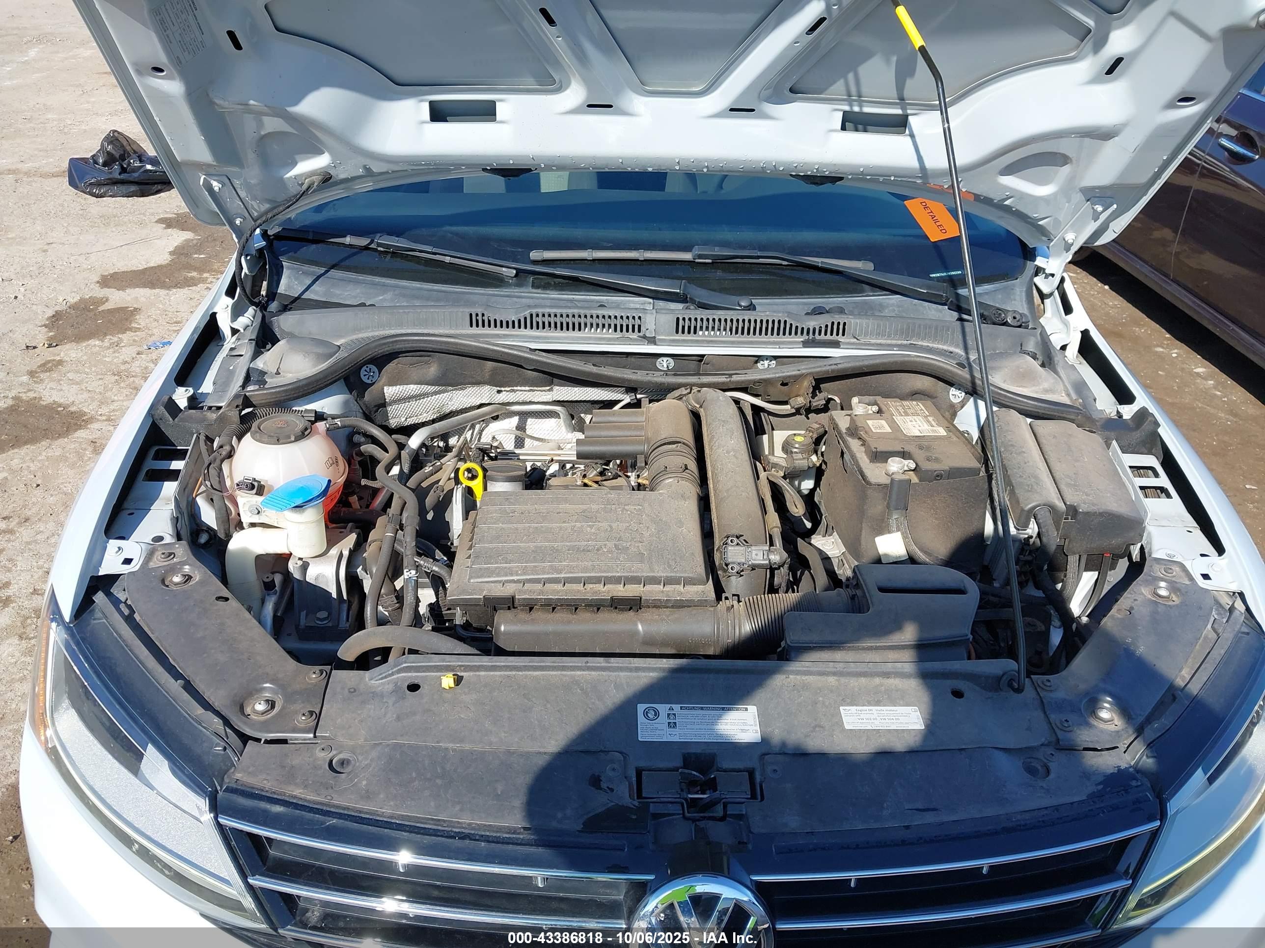 VOLKSWAGEN JETTA image 10