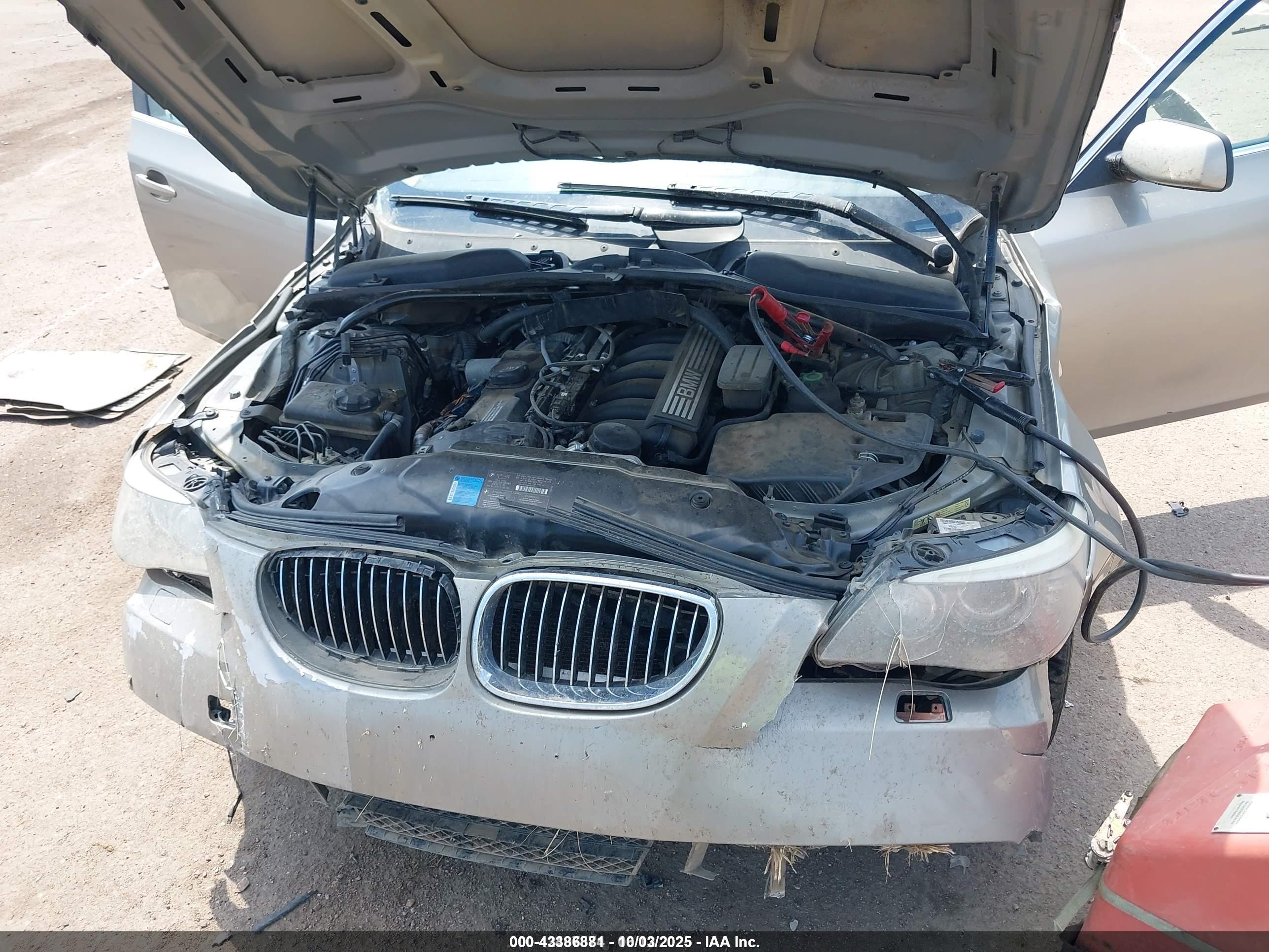 BMW 528I image 10