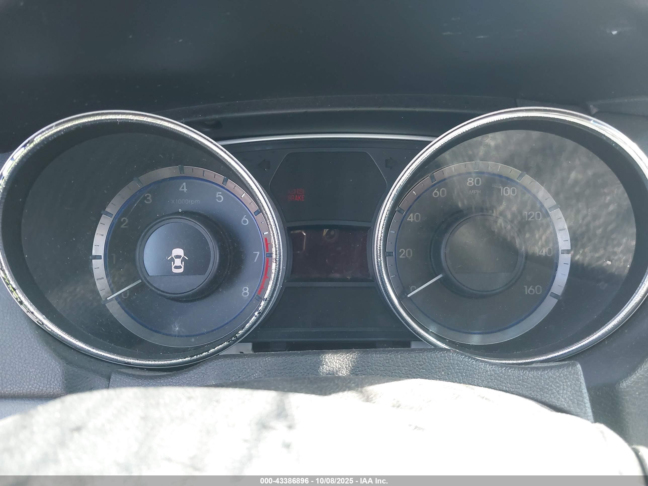 HYUNDAI SONATA image 7