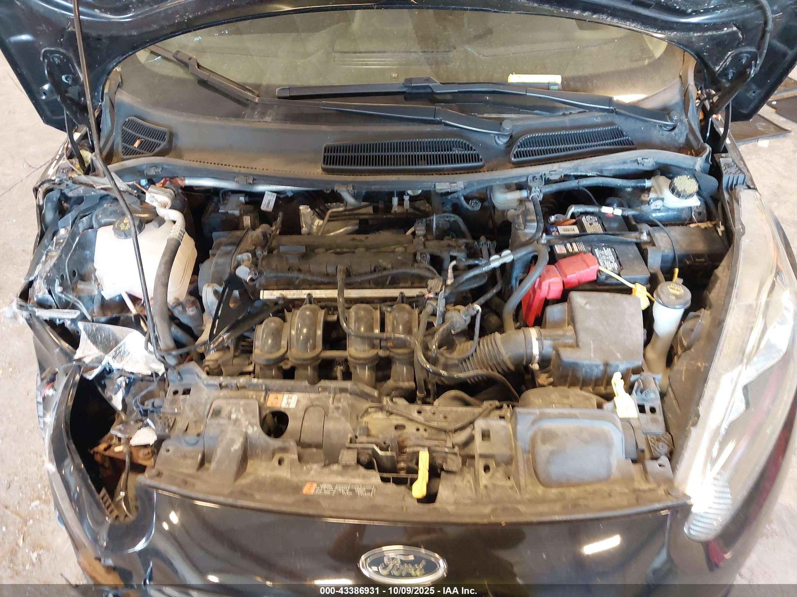 FORD FIESTA image 10