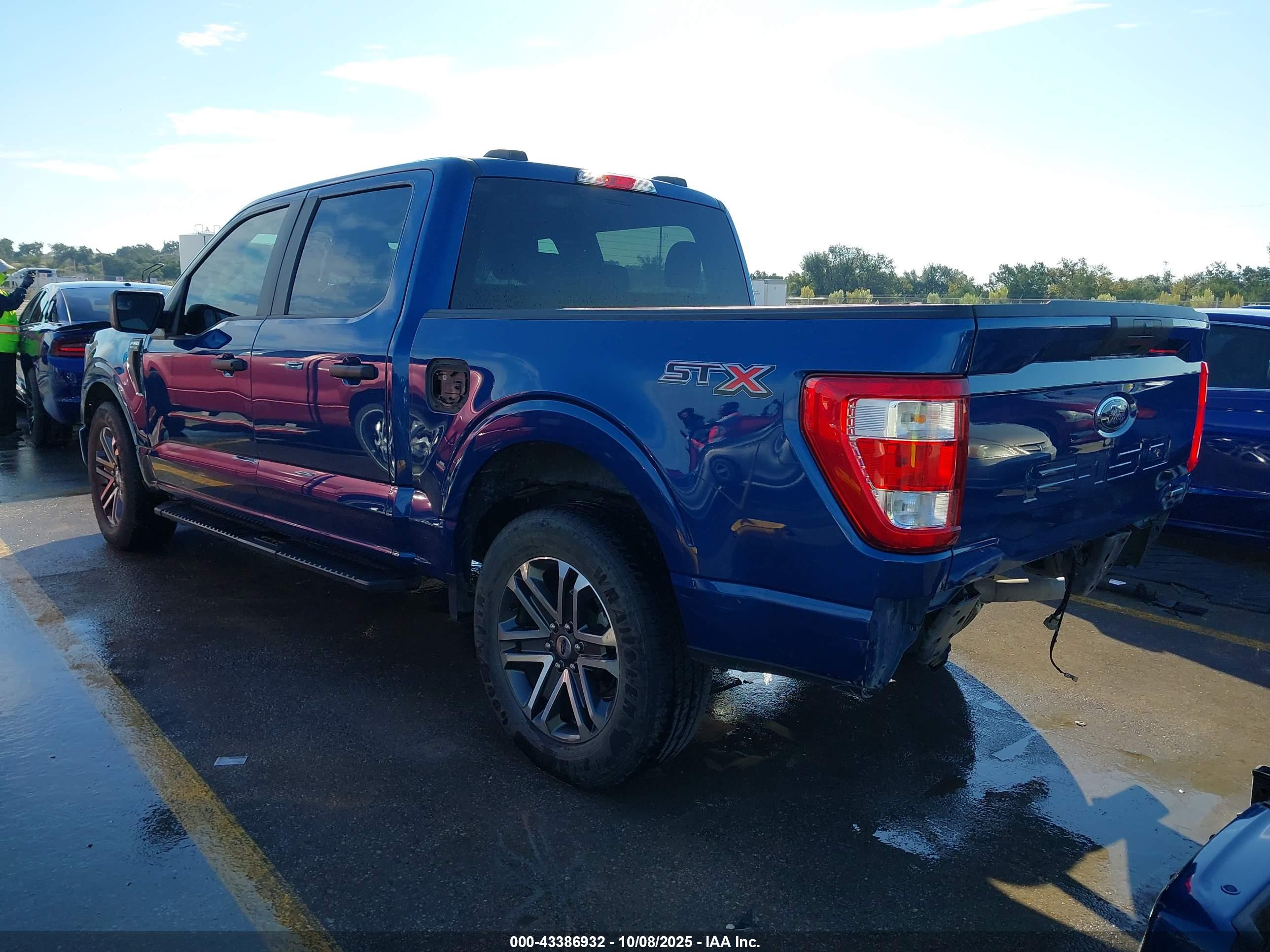 FORD F-150 image 3