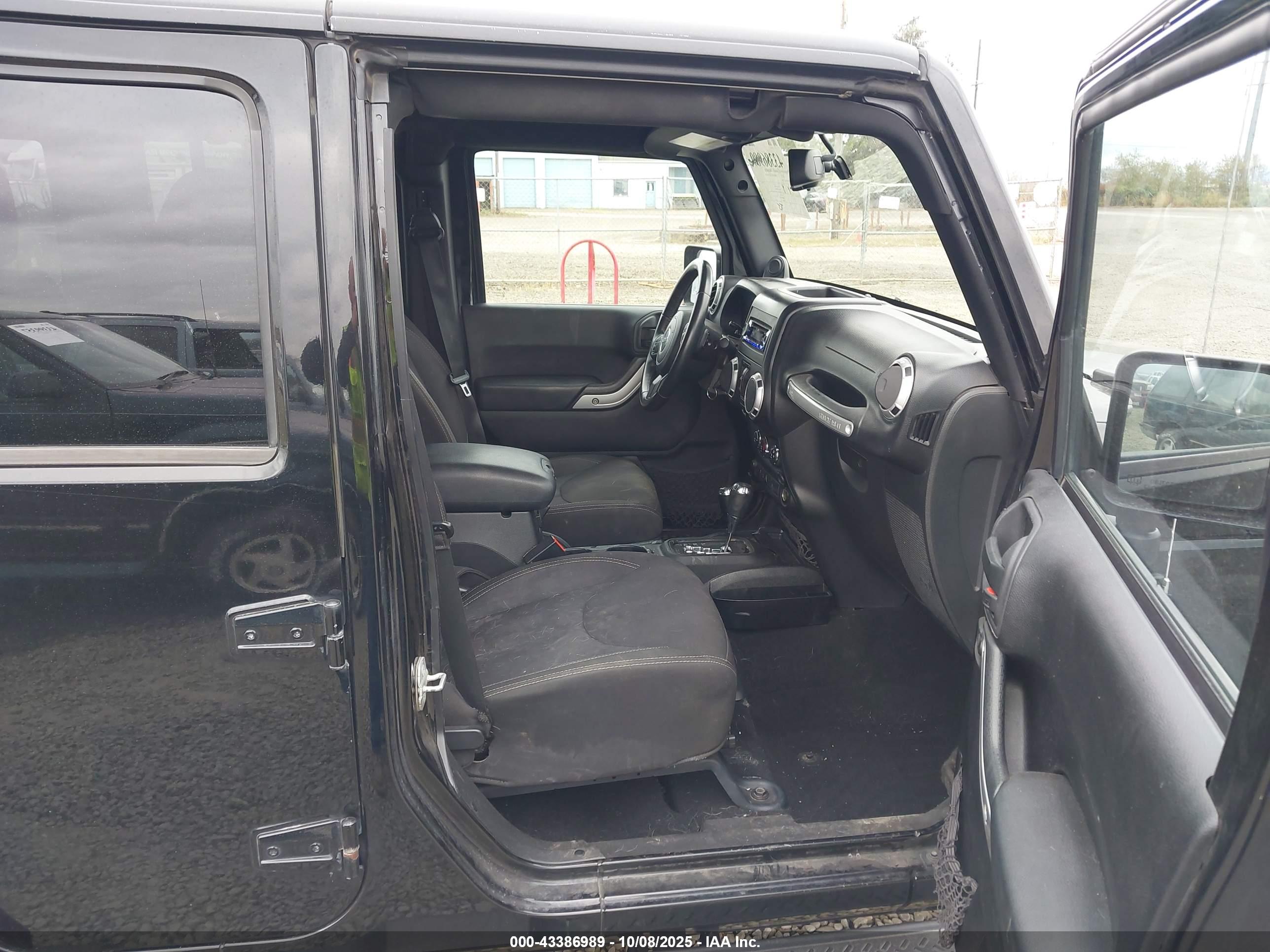 JEEP WRANGLER image 5