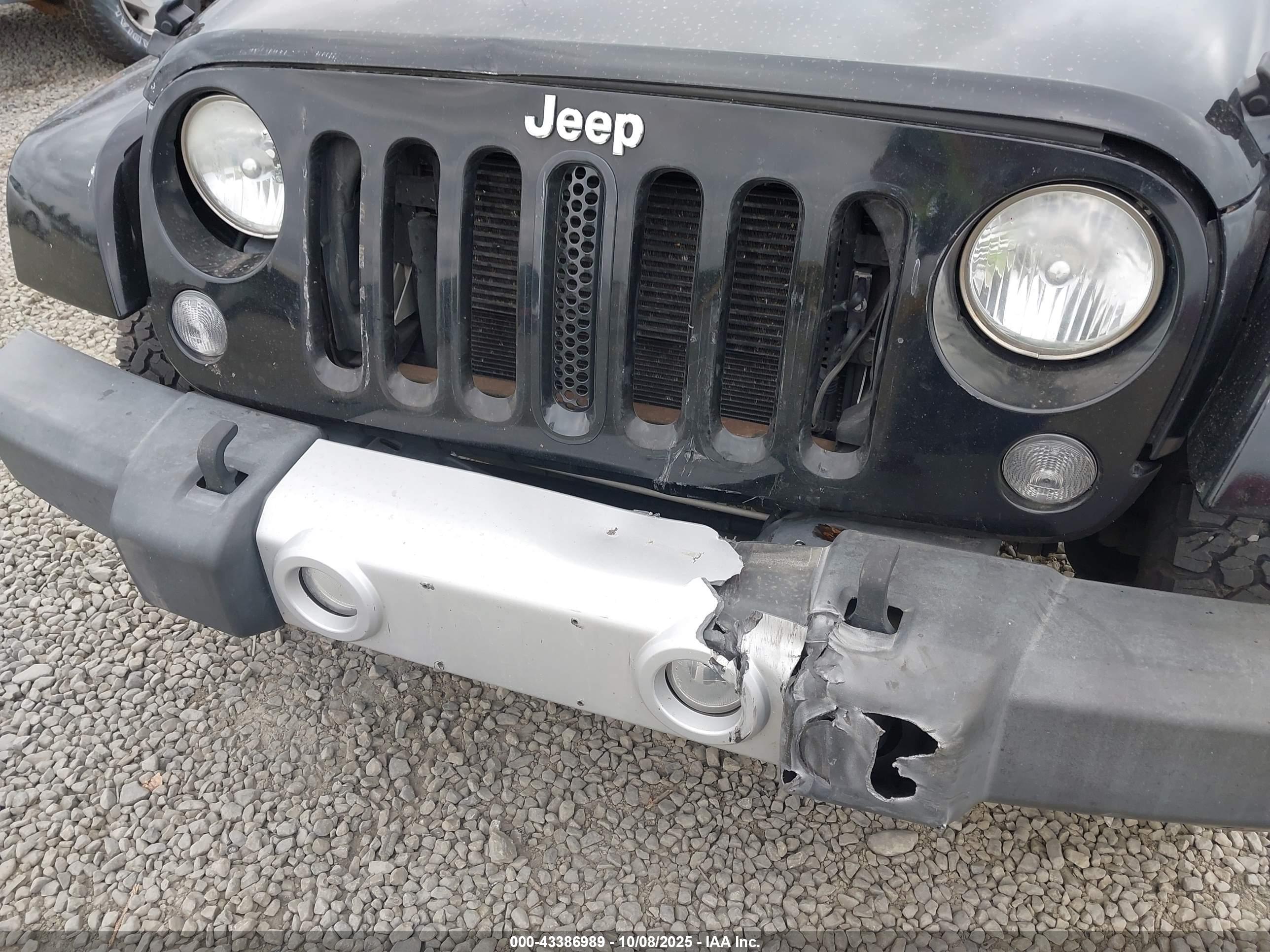 JEEP WRANGLER image 6