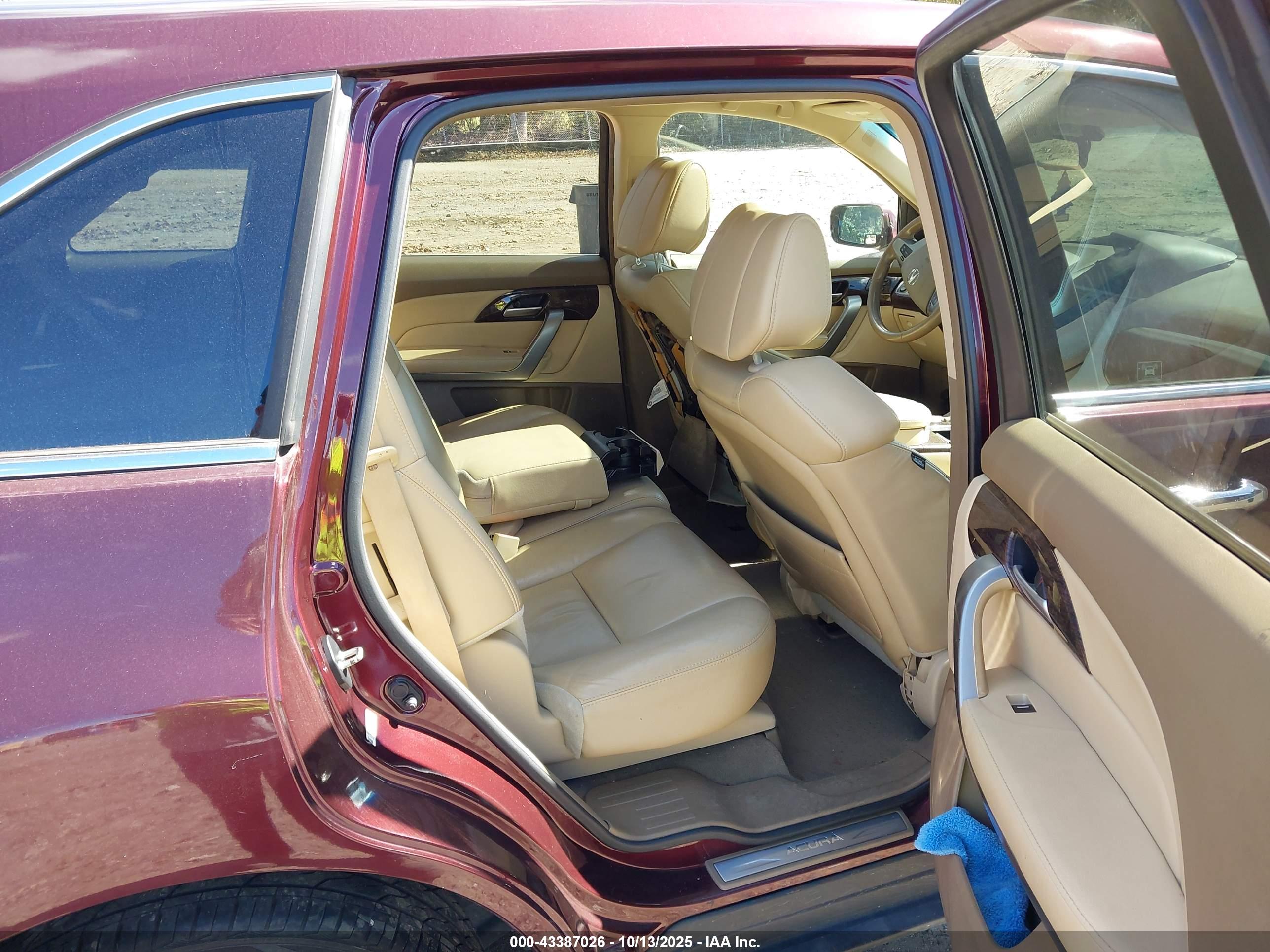 ACURA MDX image 8