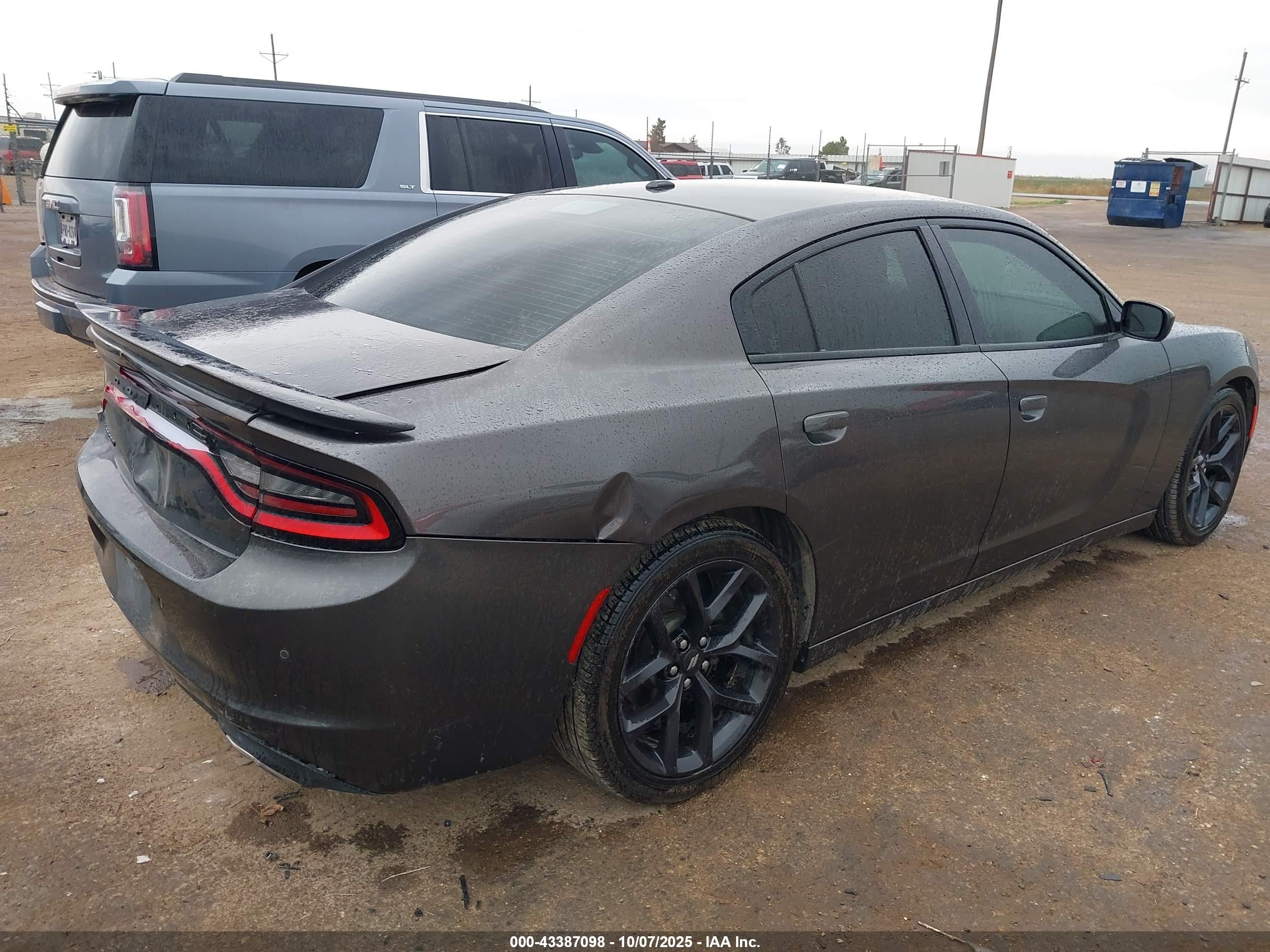DODGE CHARGER image 4