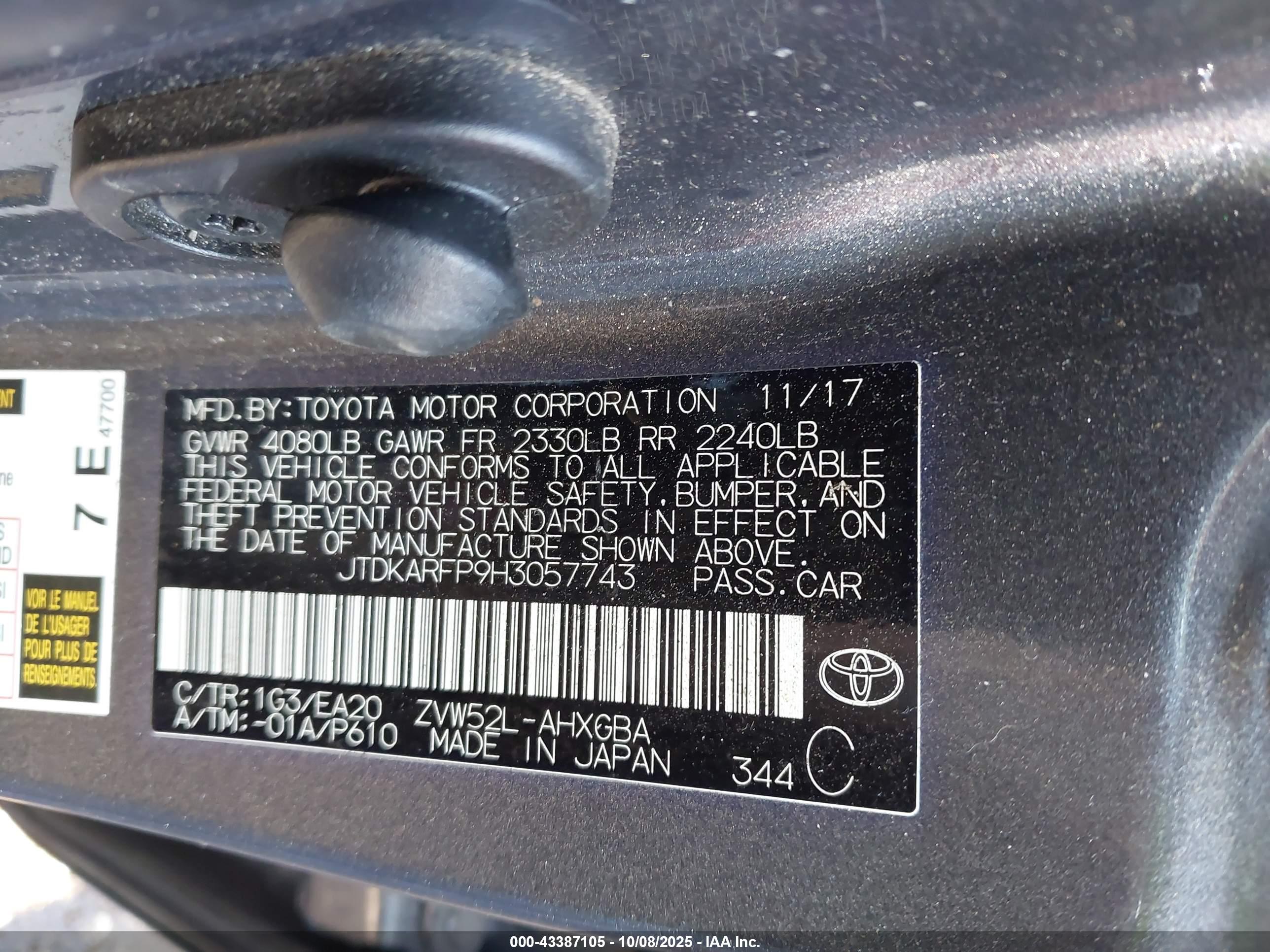 TOYOTA PRIUS image 9