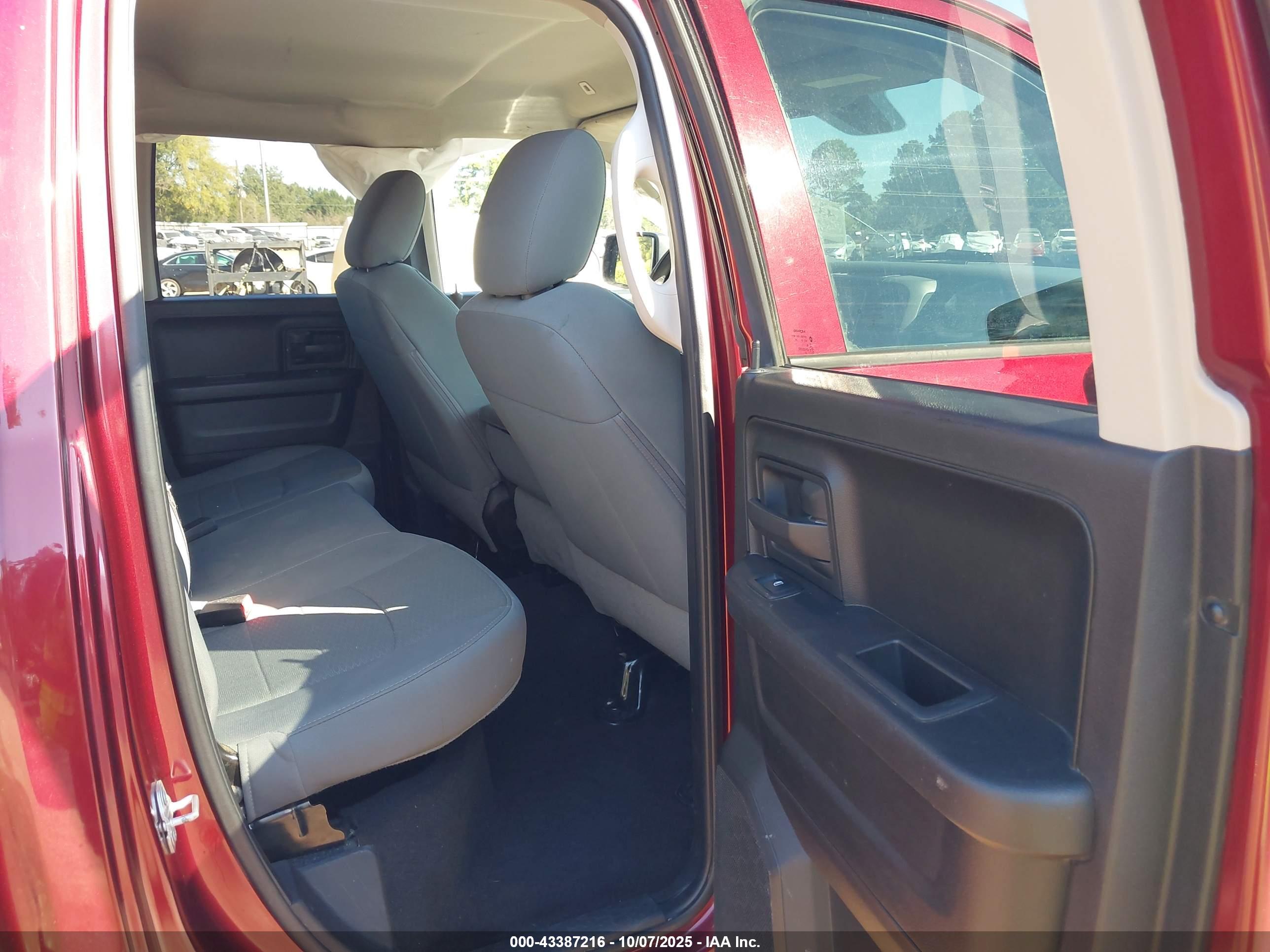 RAM 1500 image 8