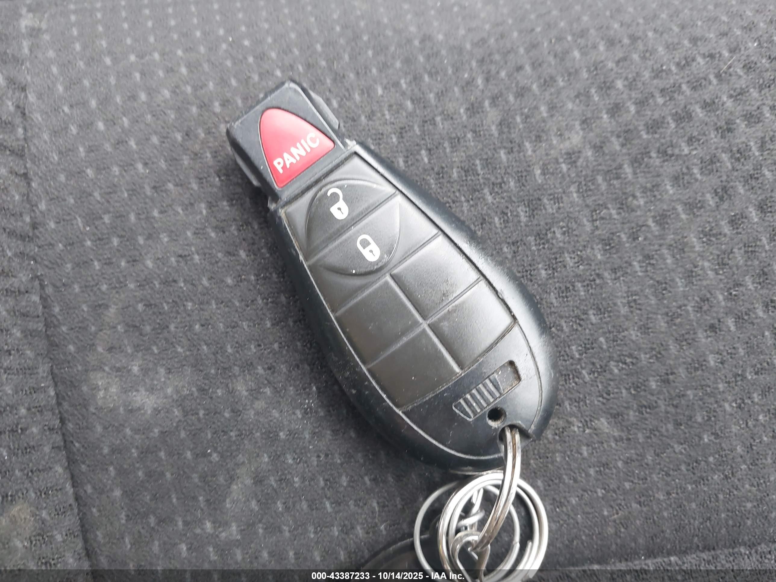 DODGE GRAND image 11