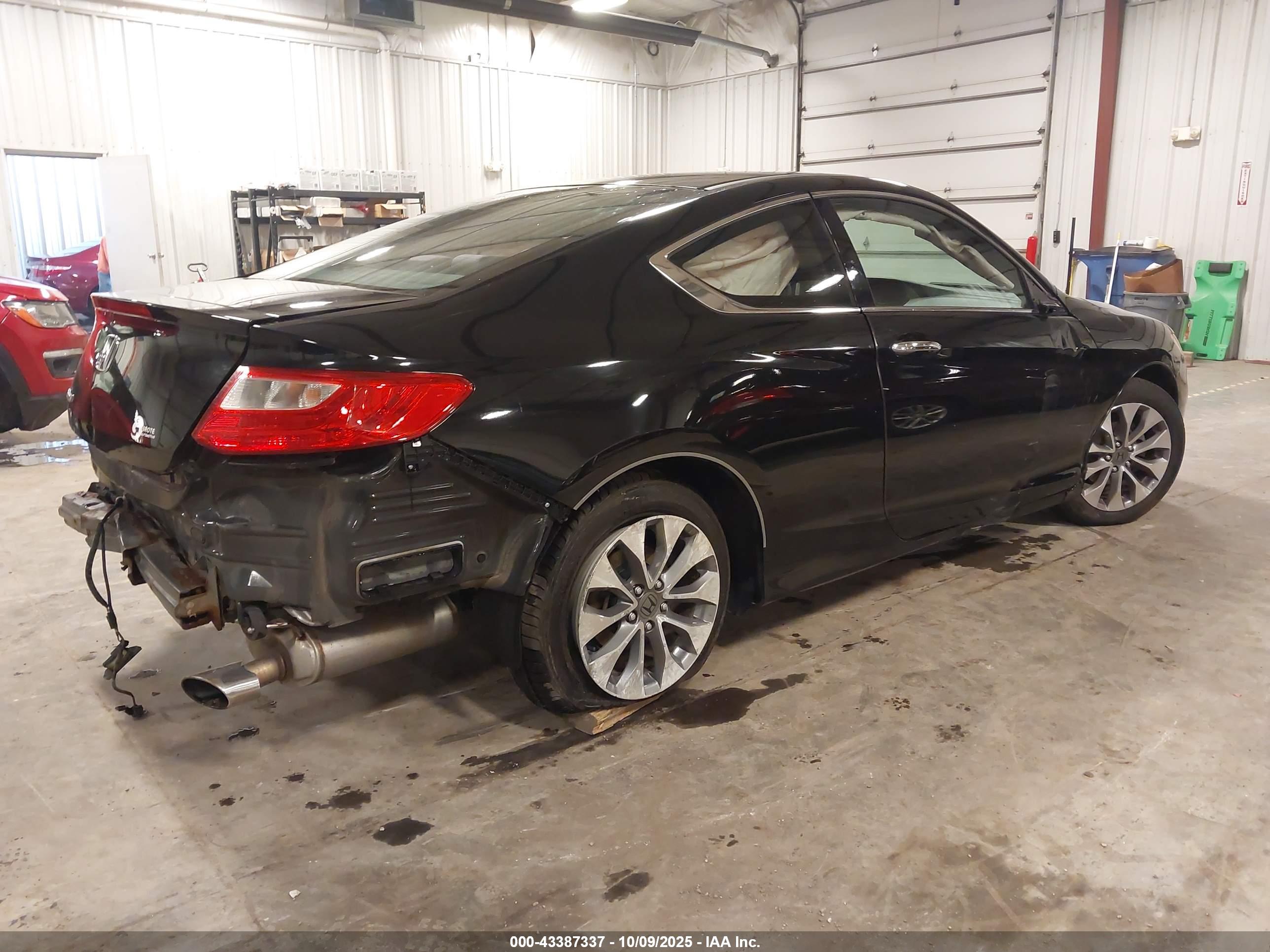 HONDA ACCORD image 4