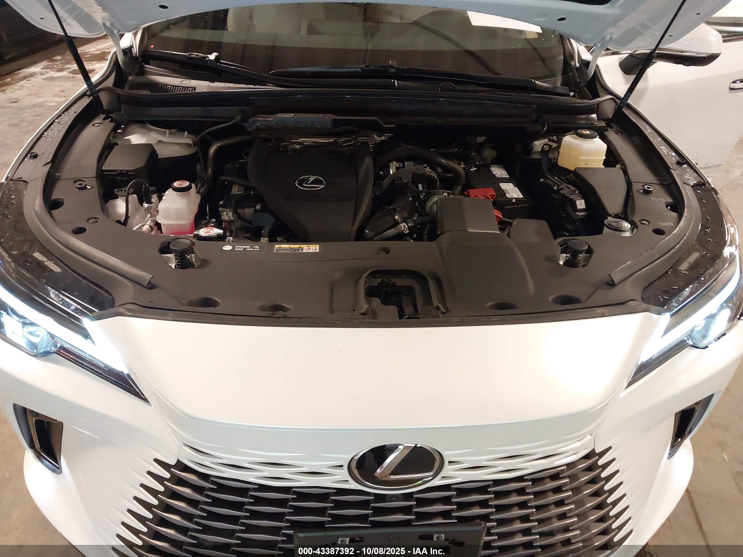 LEXUS RX image 10