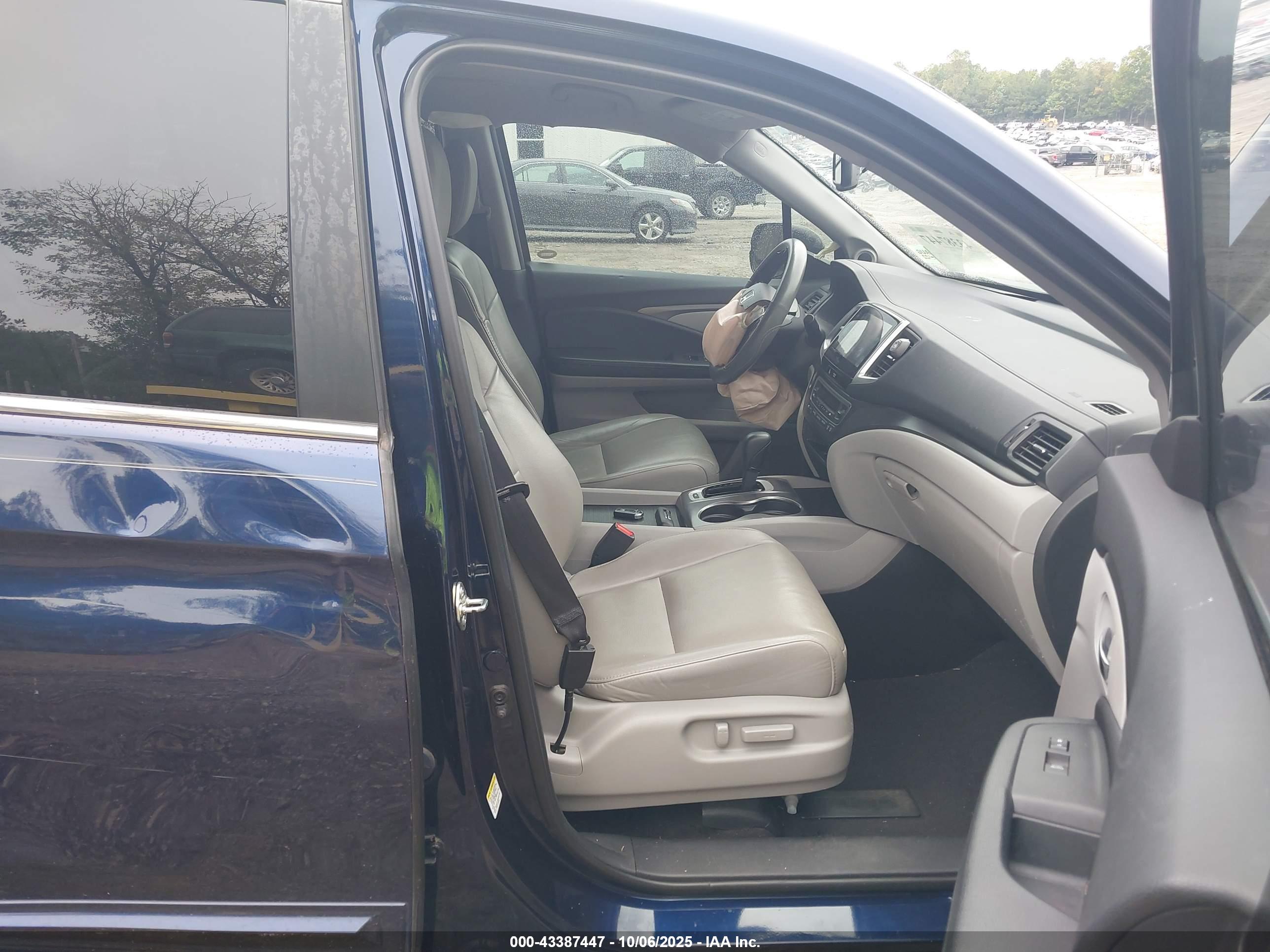 HONDA PILOT image 5