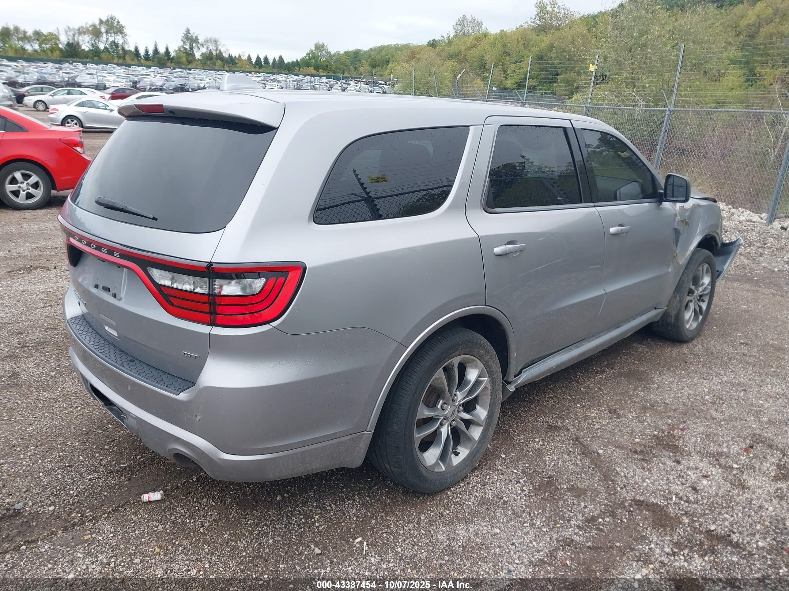 DODGE DURANGO image 4