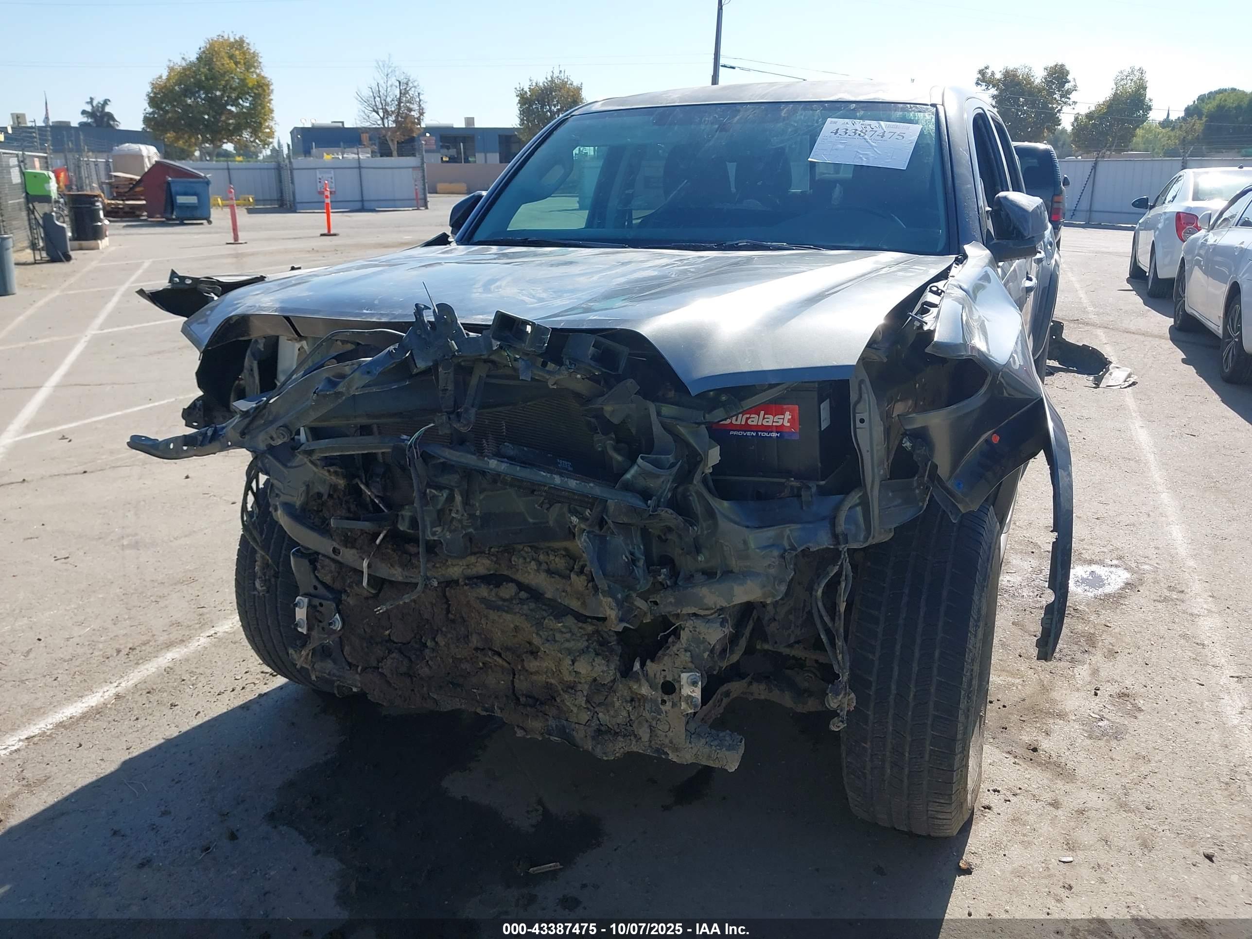 TOYOTA TACOMA image 6