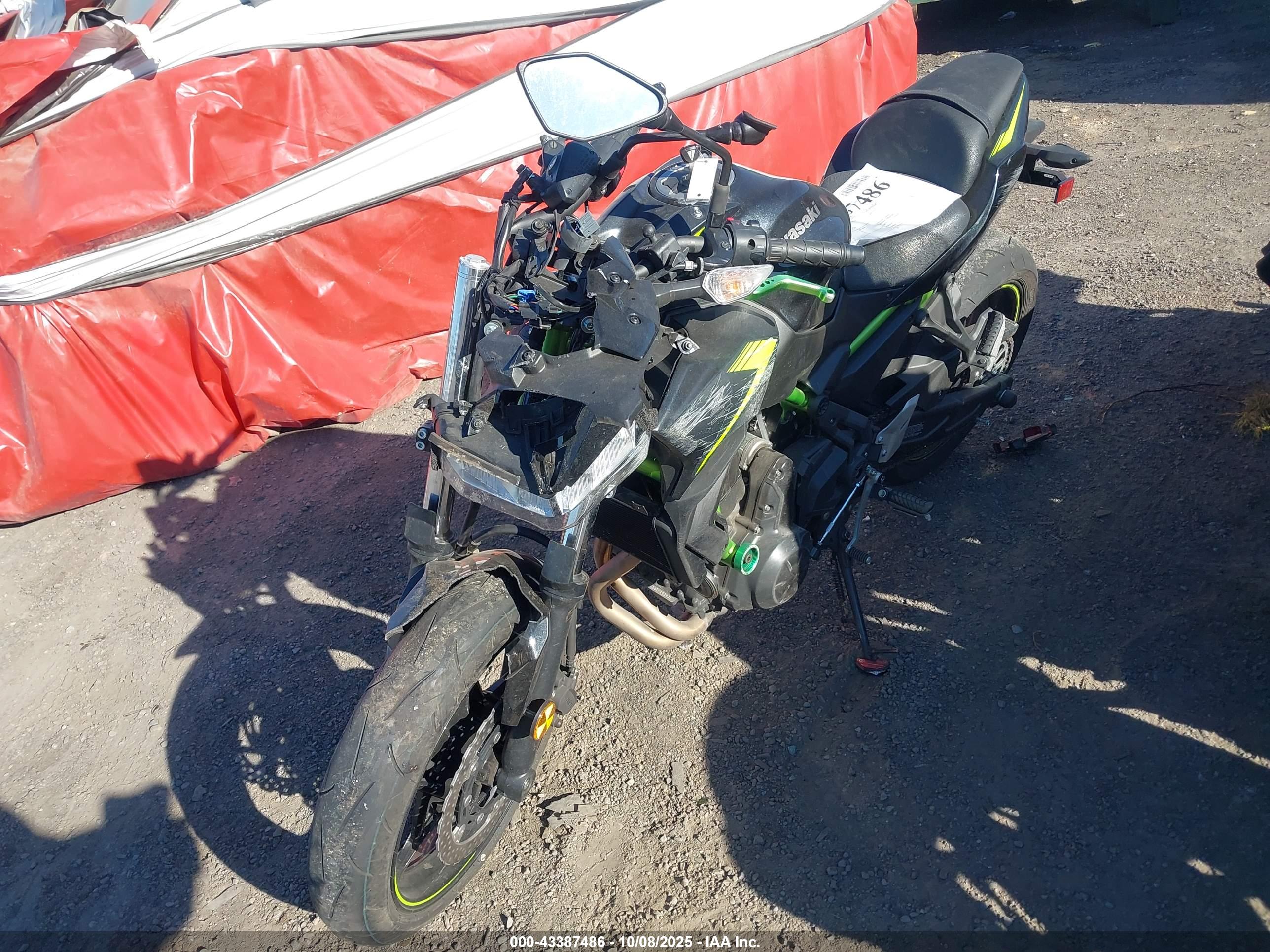 KAWASAKI ER650 image 2