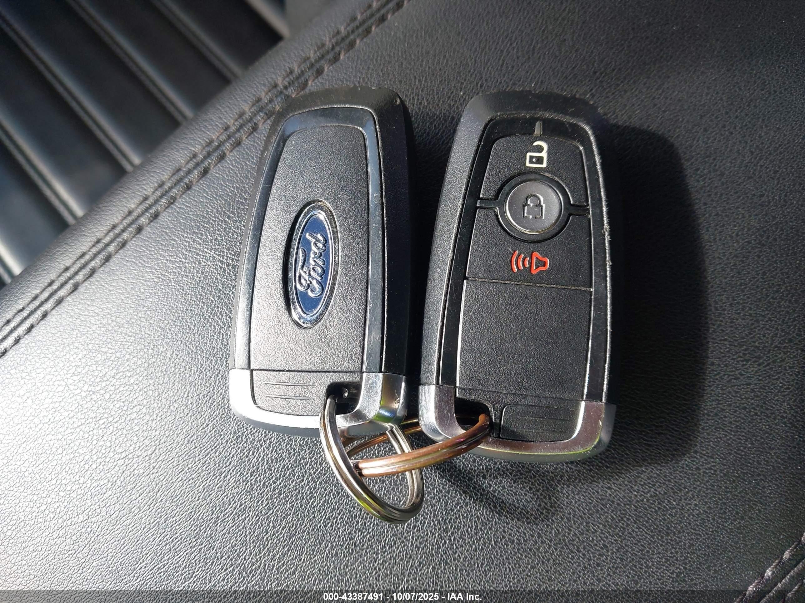 FORD EDGE image 11