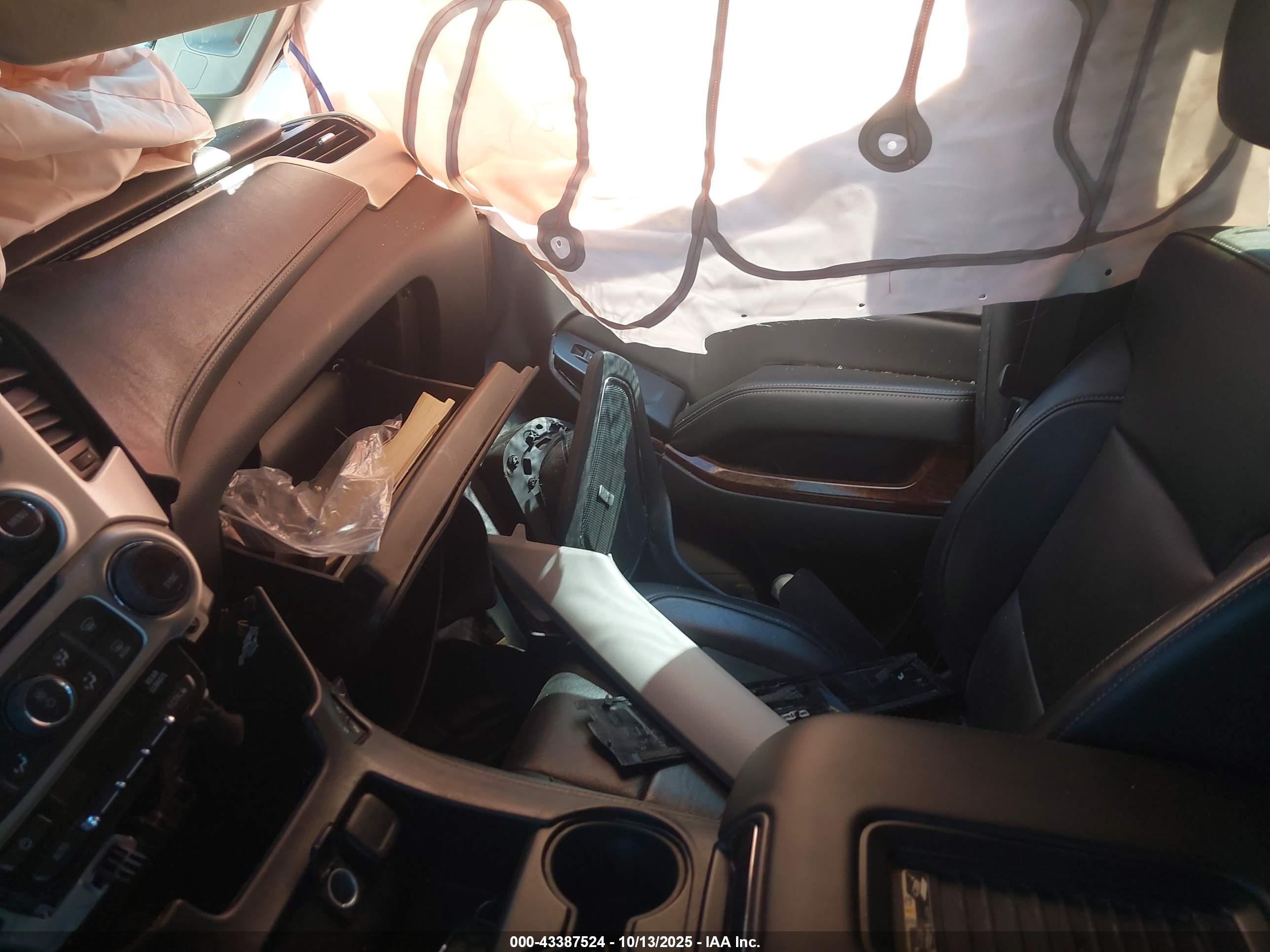 GMC YUKON image 5