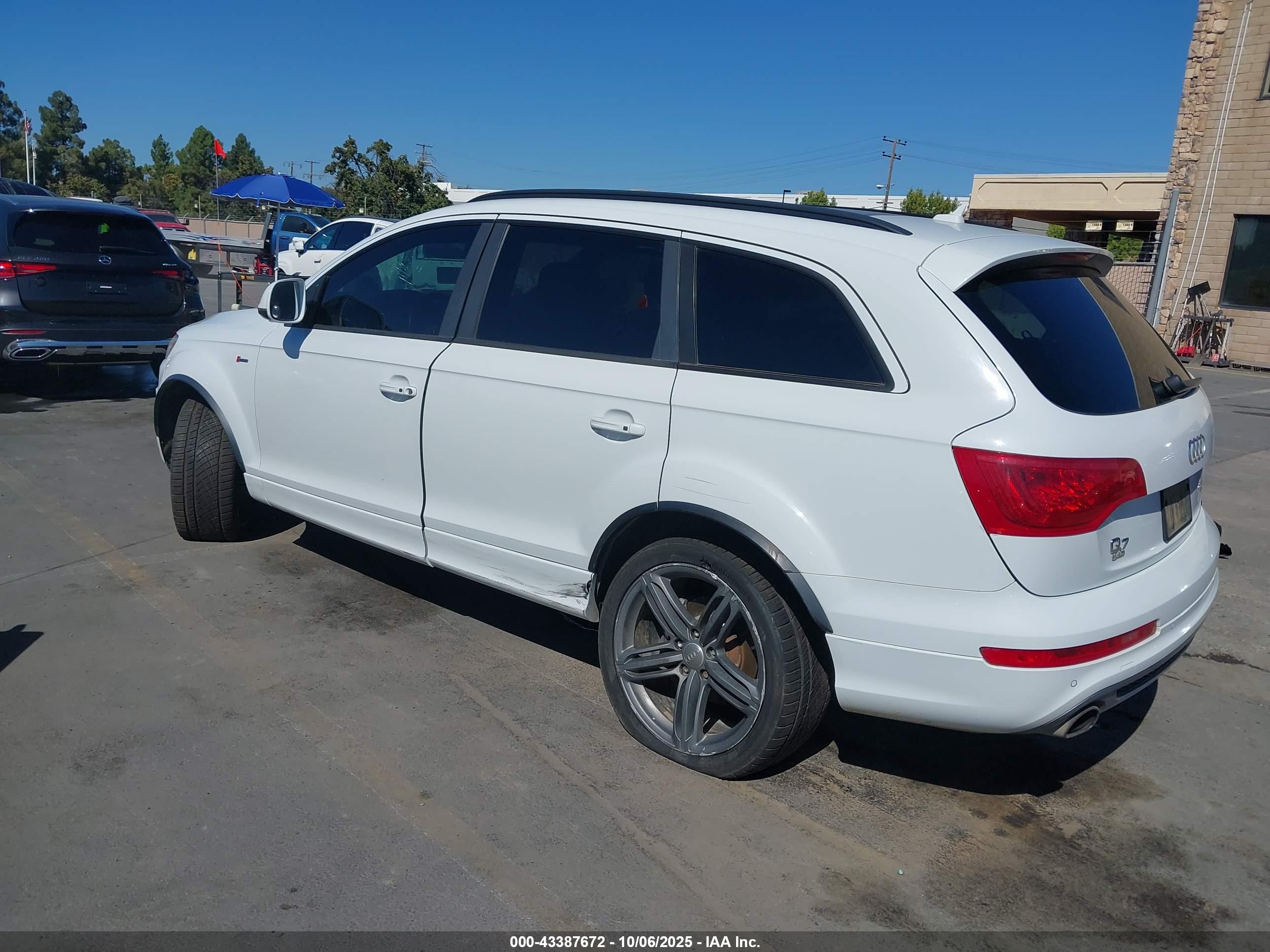 AUDI Q7 image 3