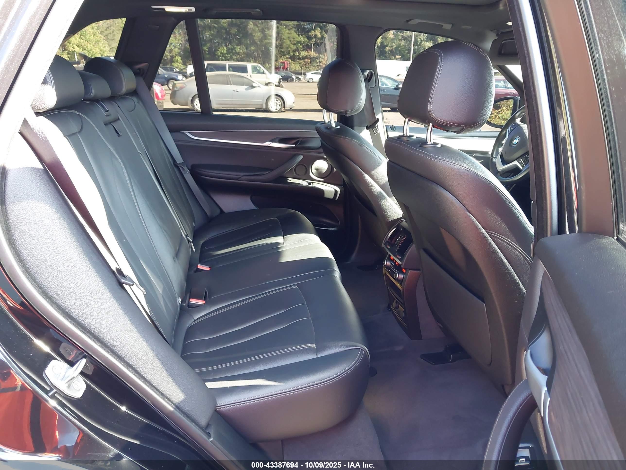 BMW X5 image 8