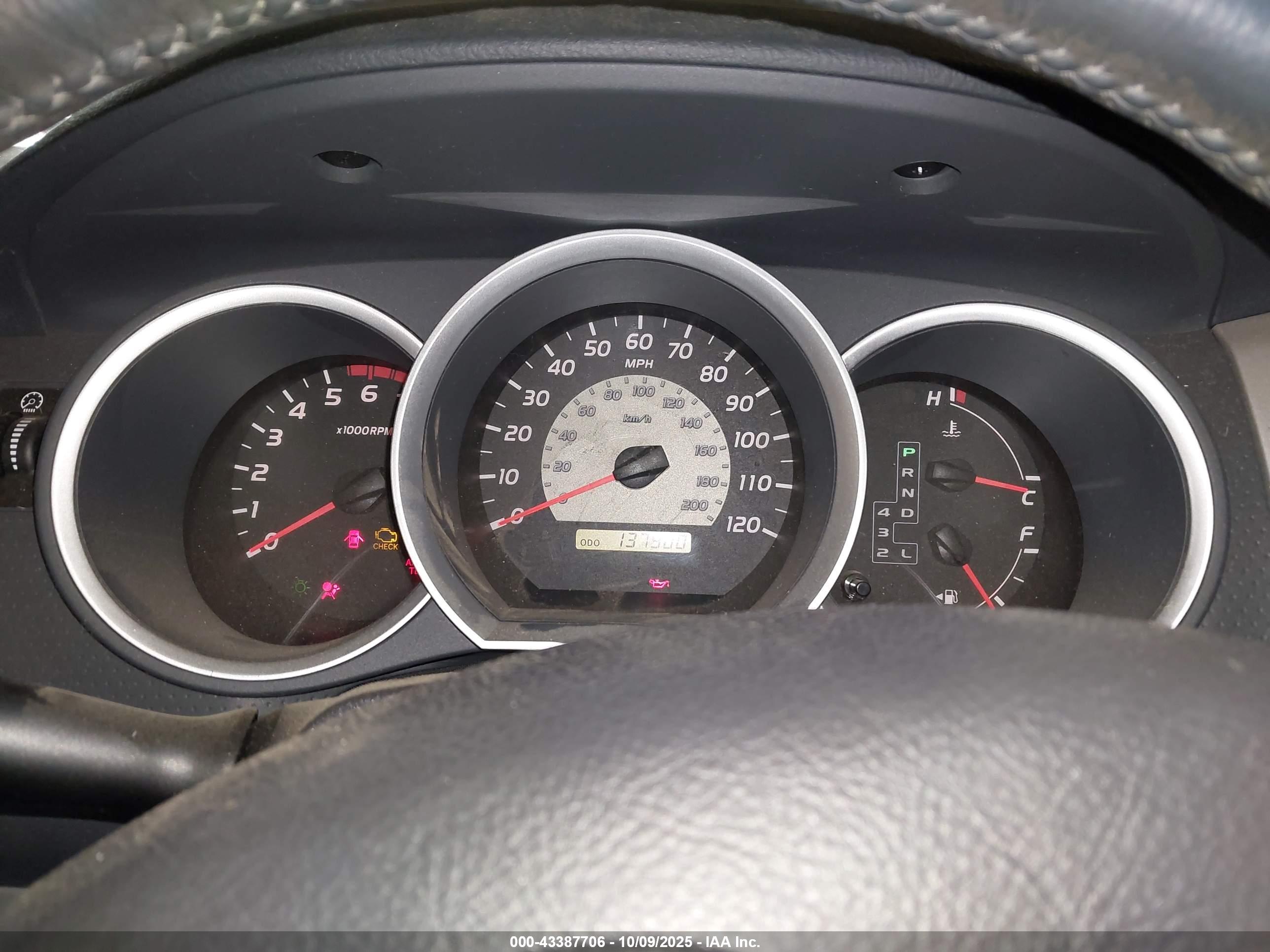 TOYOTA TACOMA image 7