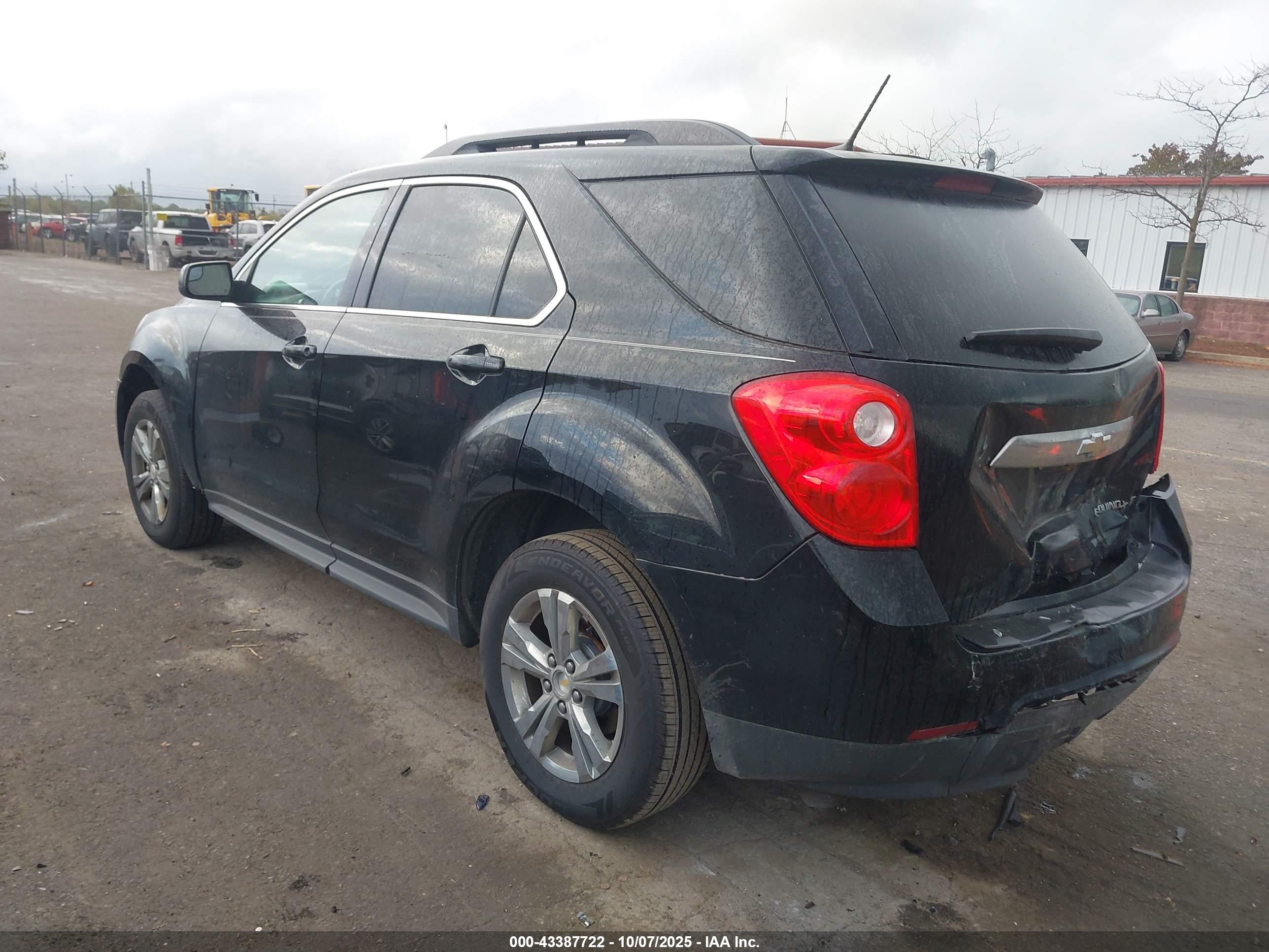 CHEVROLET EQUINOX image 3