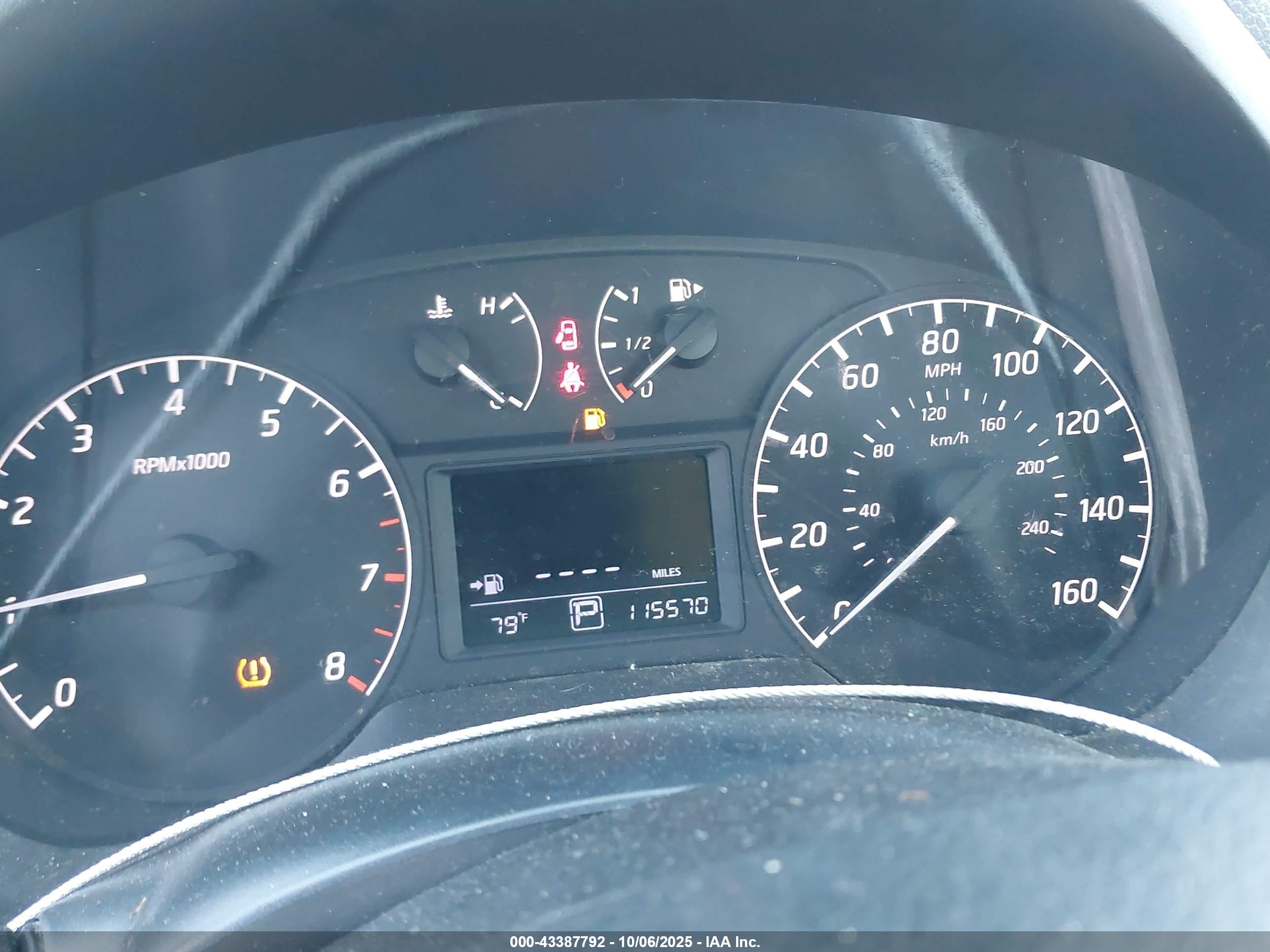 NISSAN SENTRA image 7