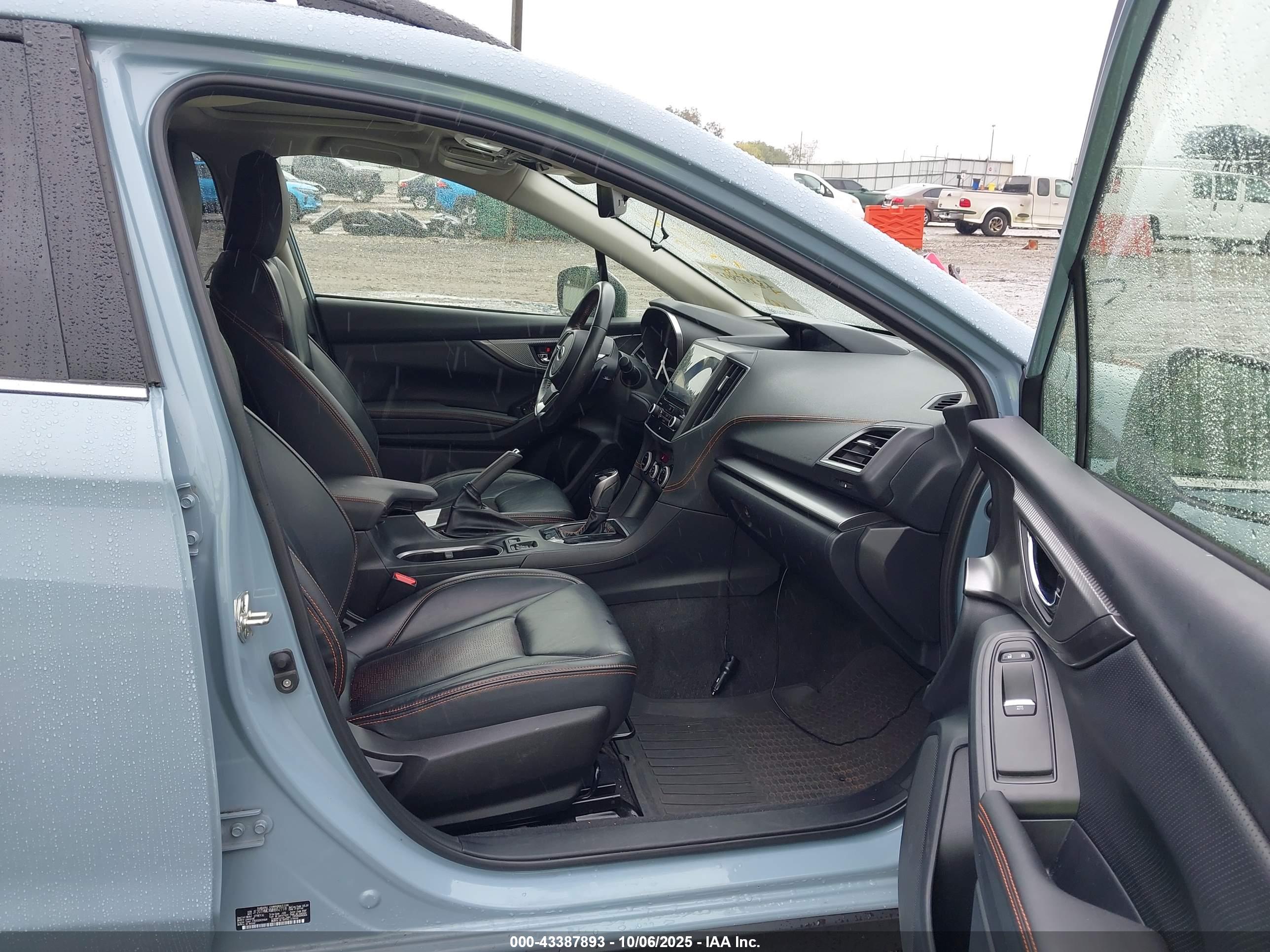 SUBARU CROSSTREK image 5
