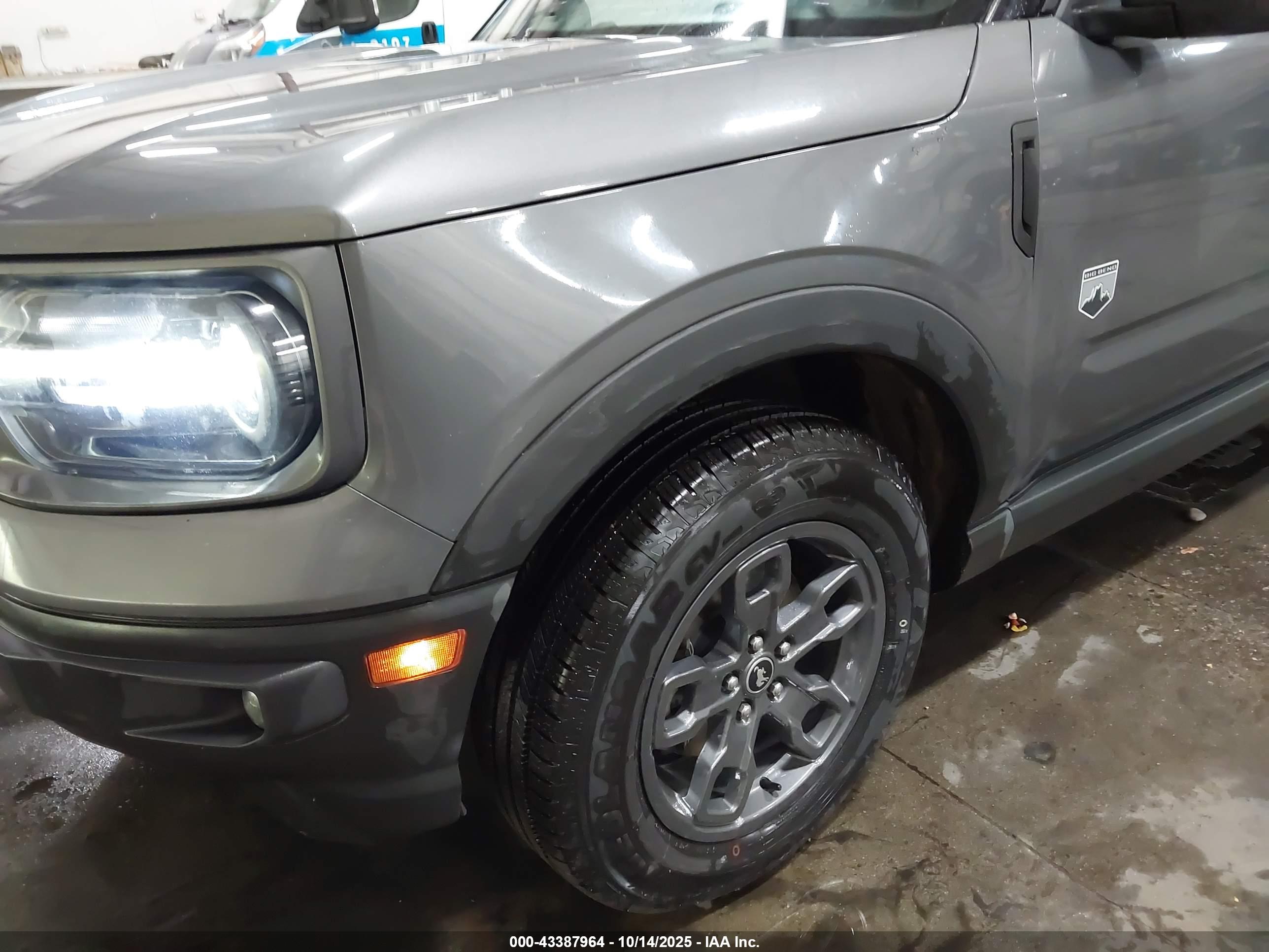 FORD BRONCO image 6