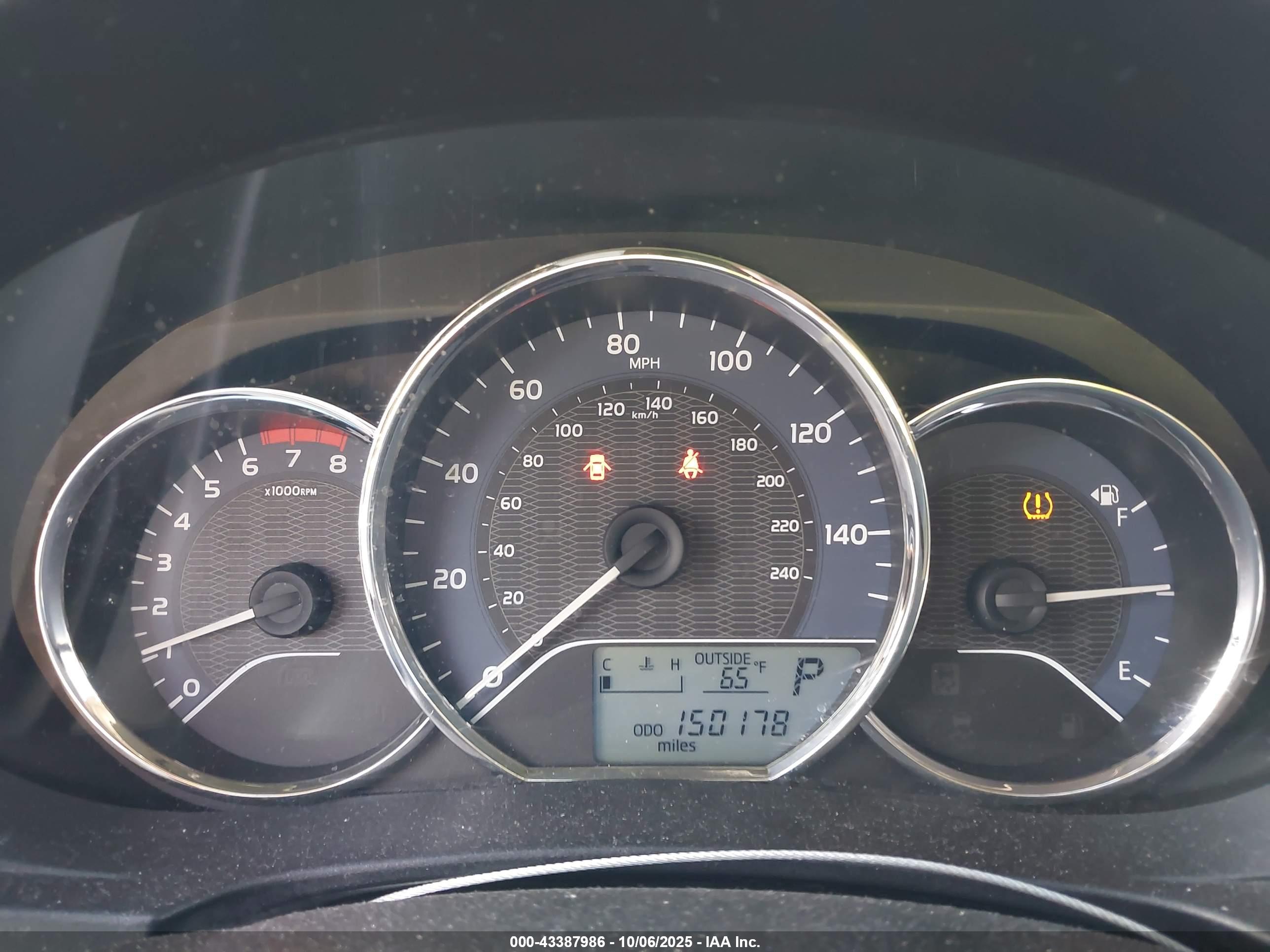 TOYOTA COROLLA image 7
