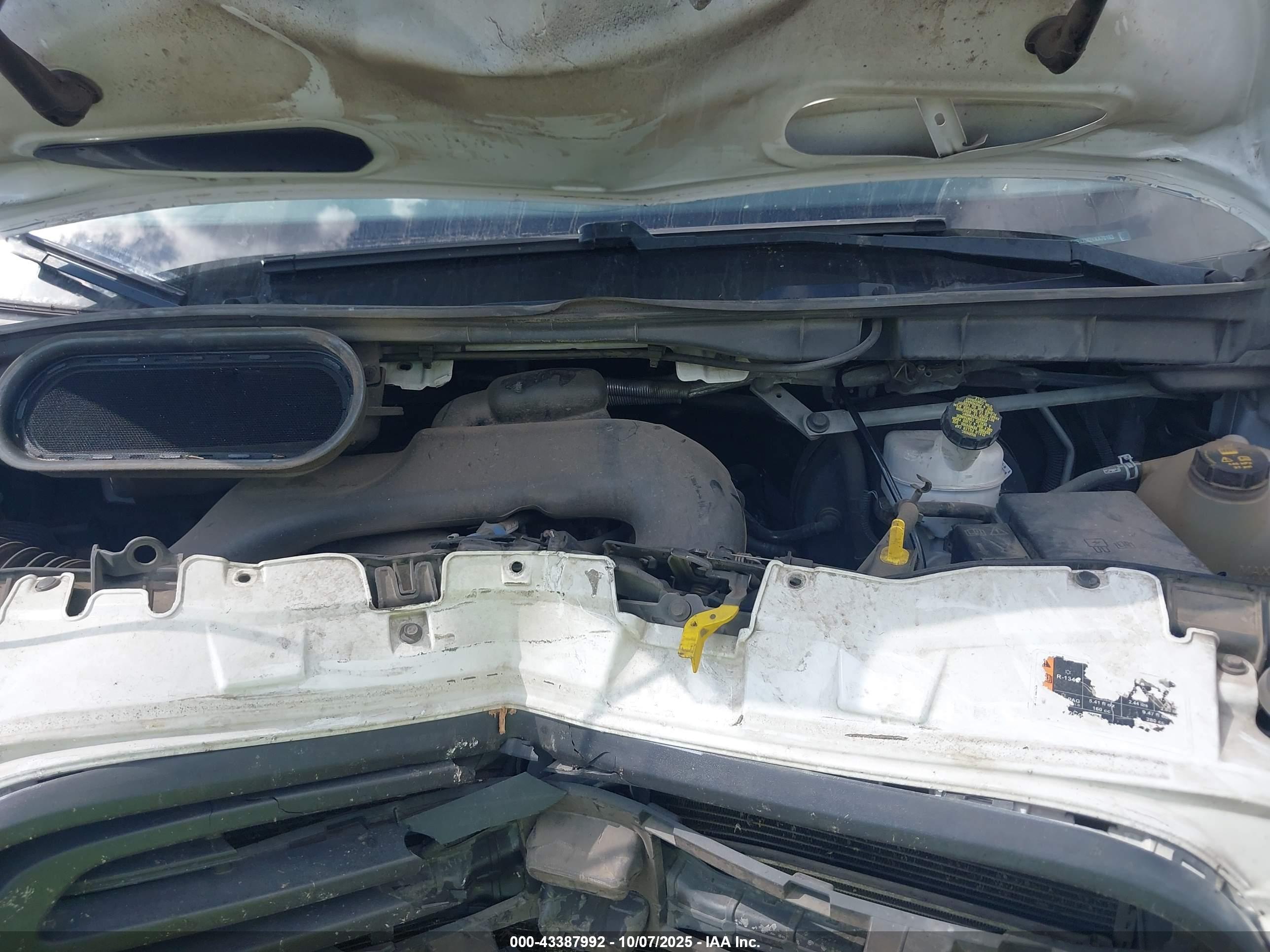 FORD TRANSIT-250 image 10