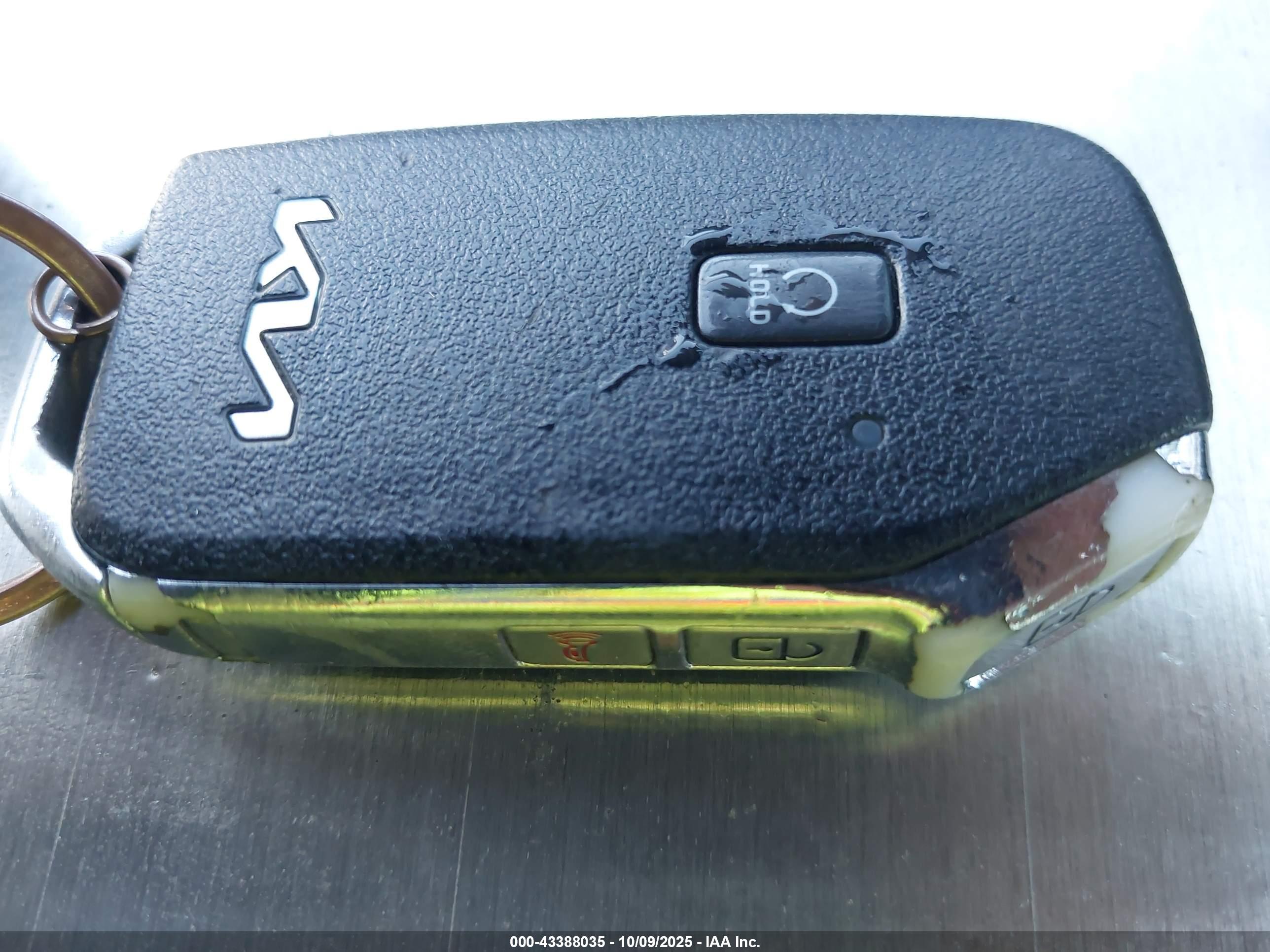 KIA STINGER image 11
