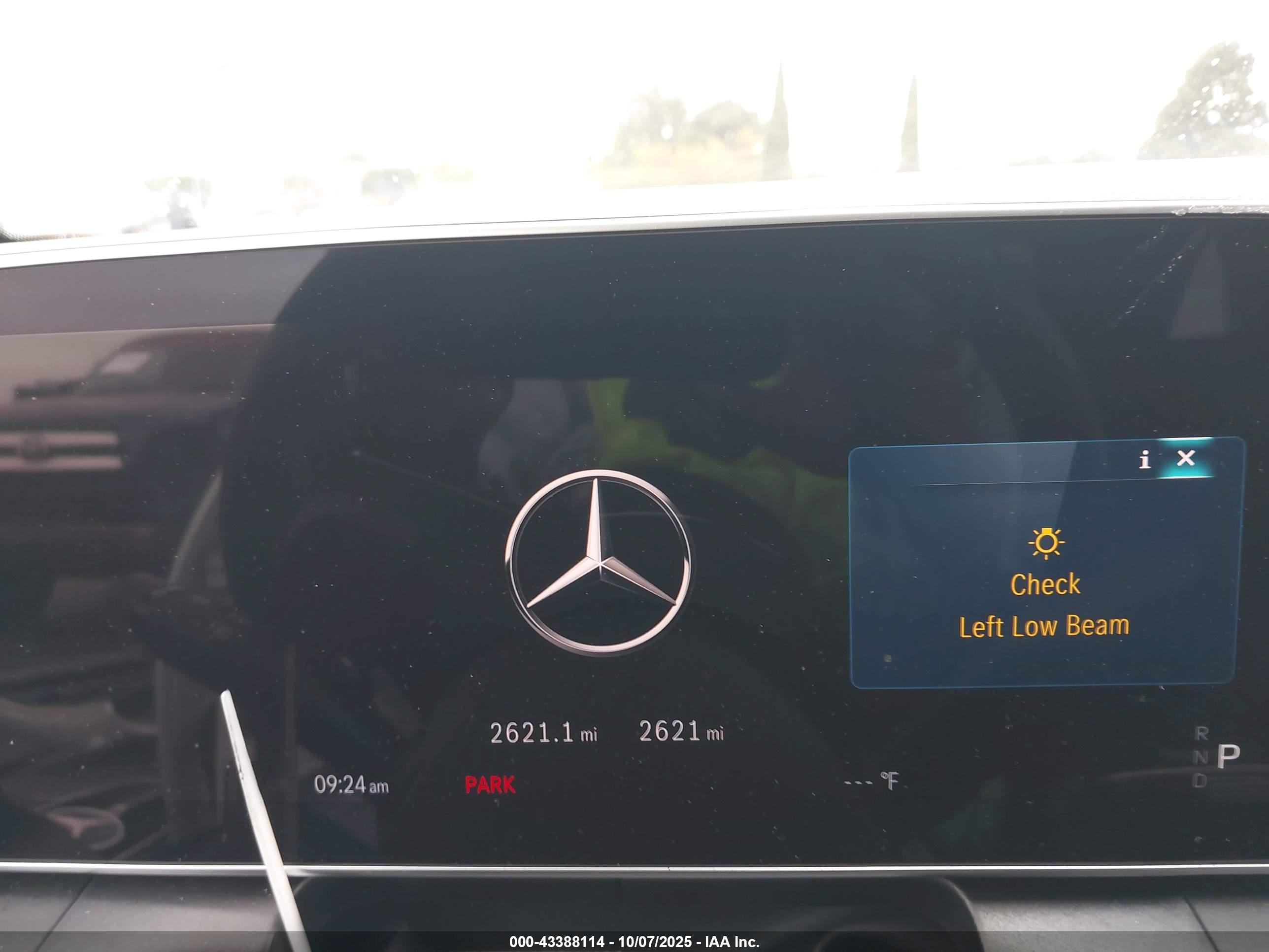 MERCEDES-BENZ GLC image 7