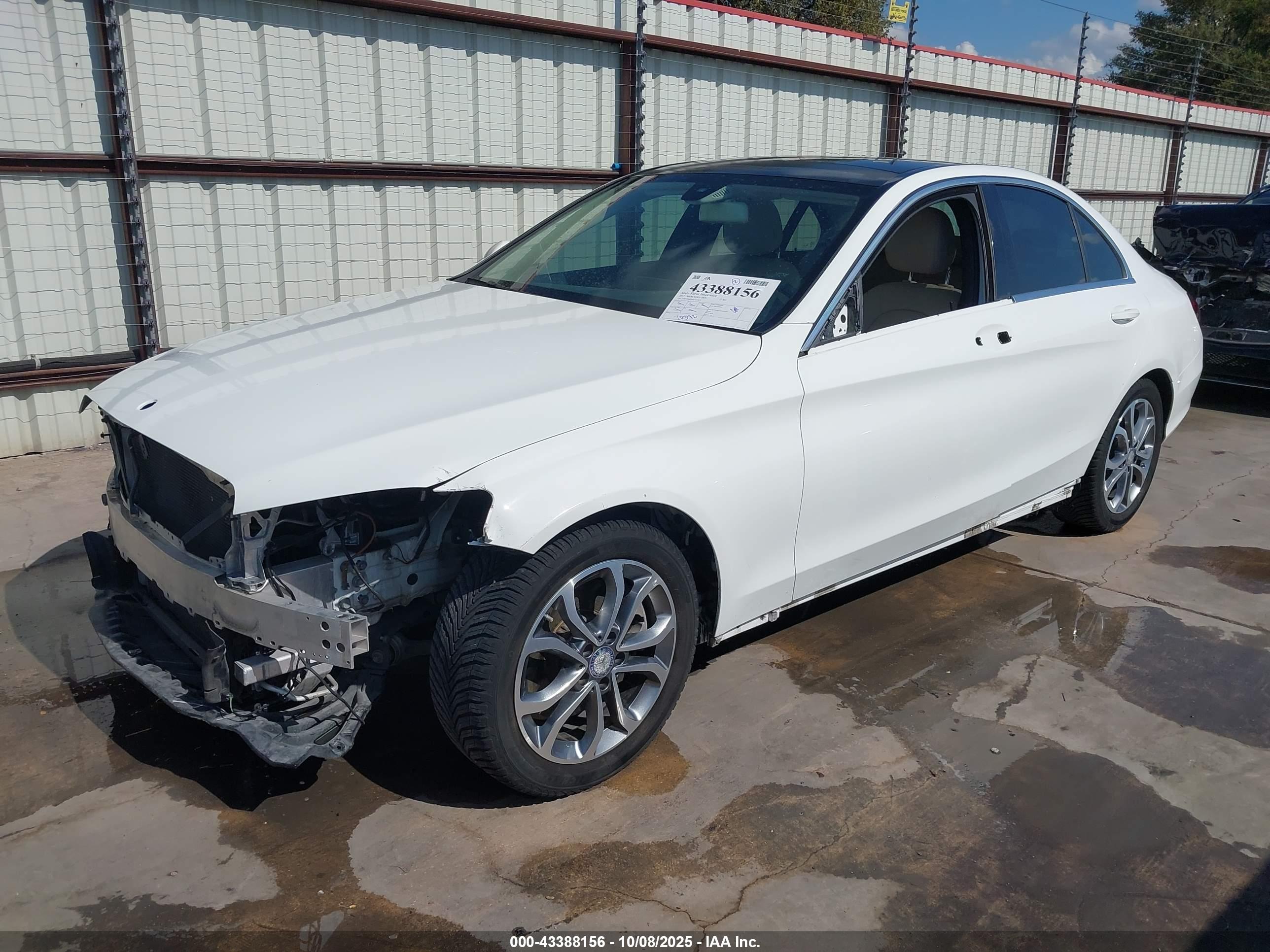 MERCEDES-BENZ C image 2