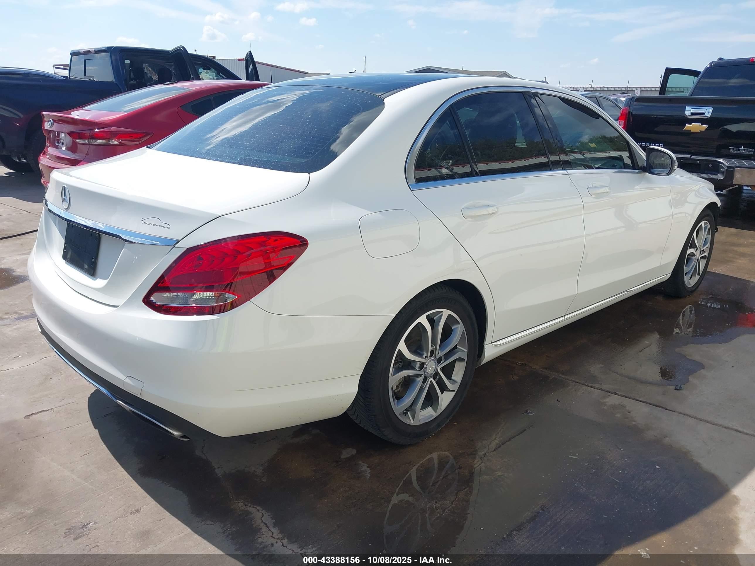 MERCEDES-BENZ C image 4