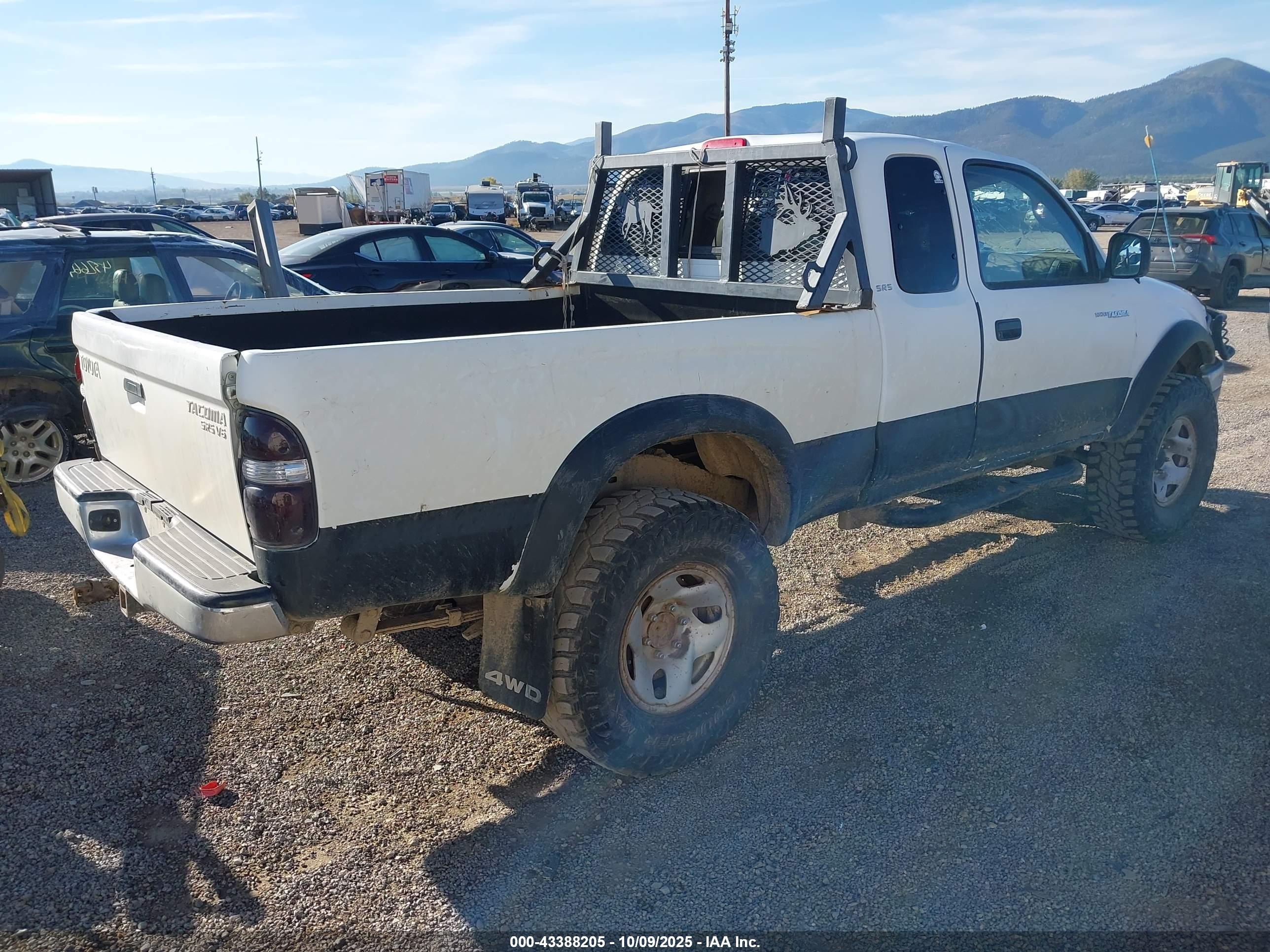 TOYOTA TACOMA image 4